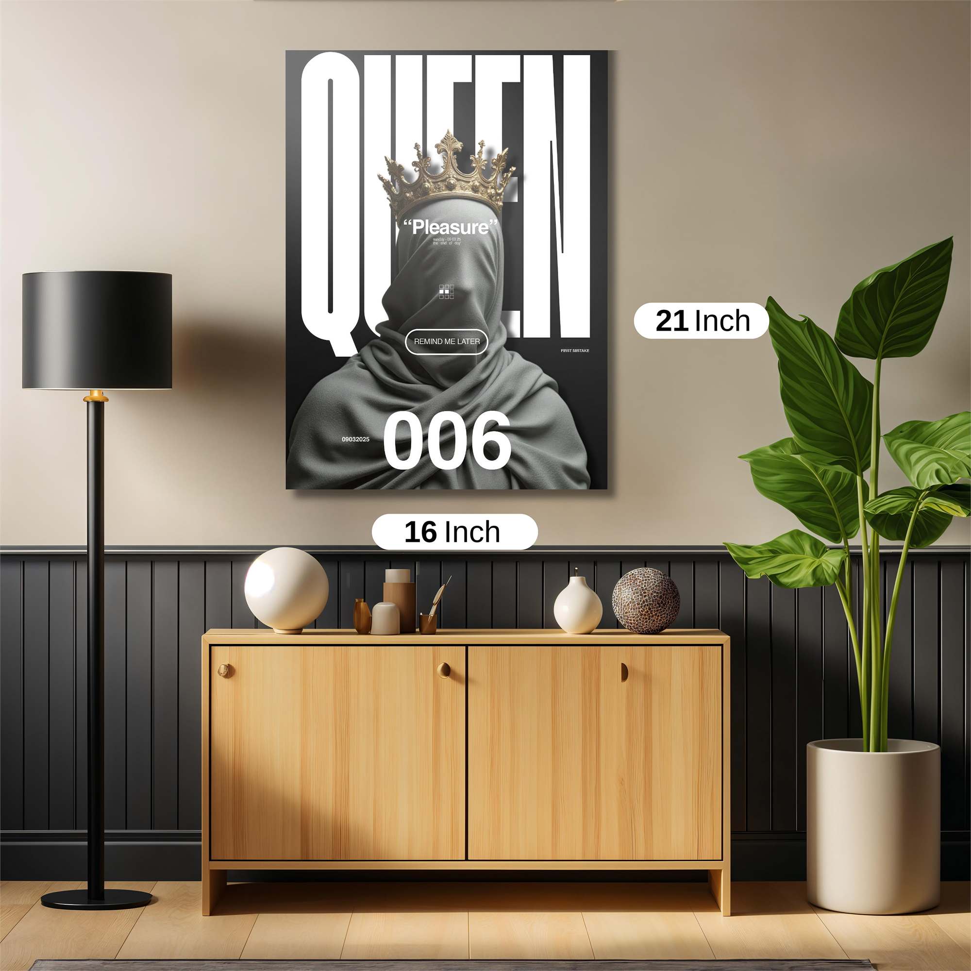 Queen Enigma Safe Wall Magnetic / M