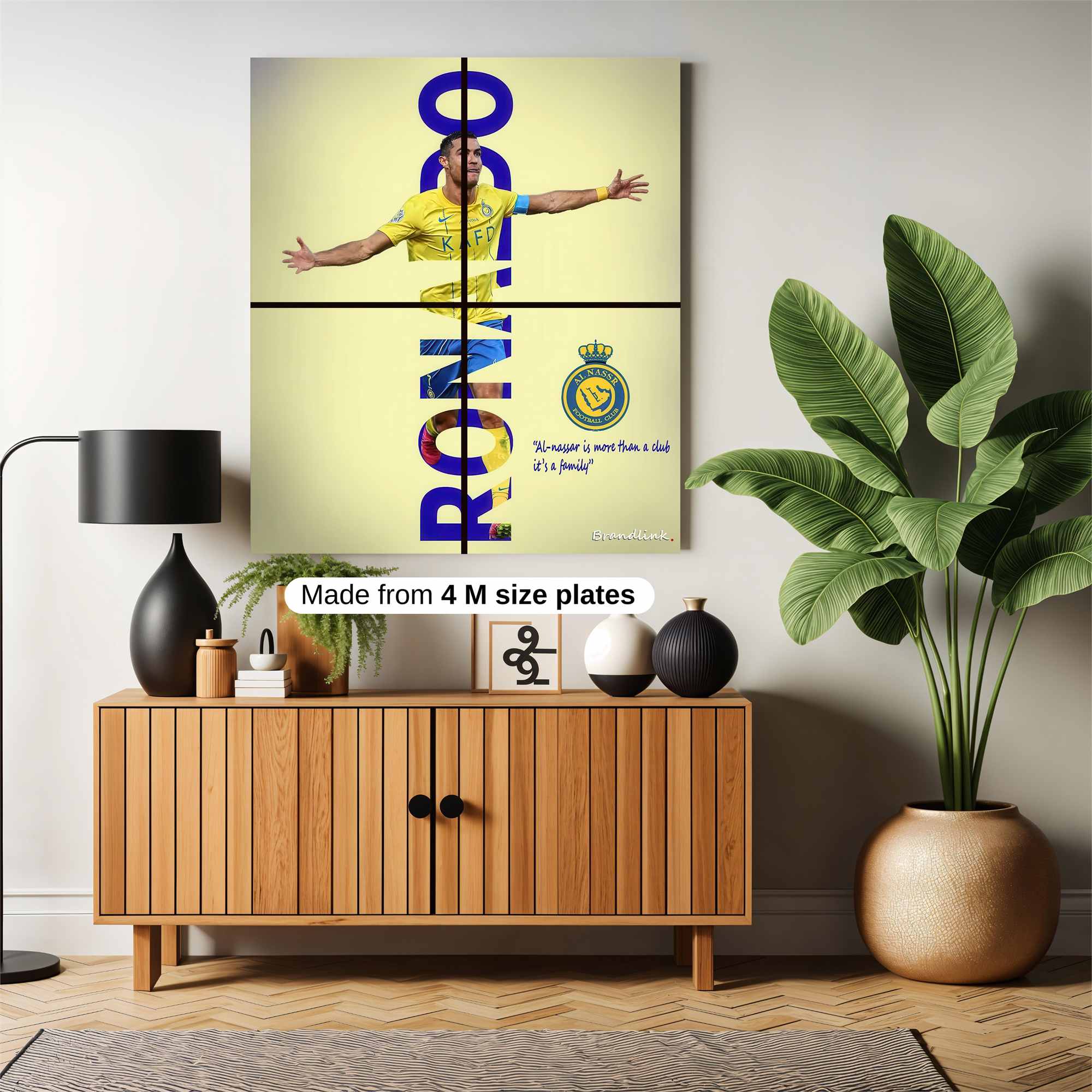 Ronaldo Radiant Safe Wall Magnetic / M