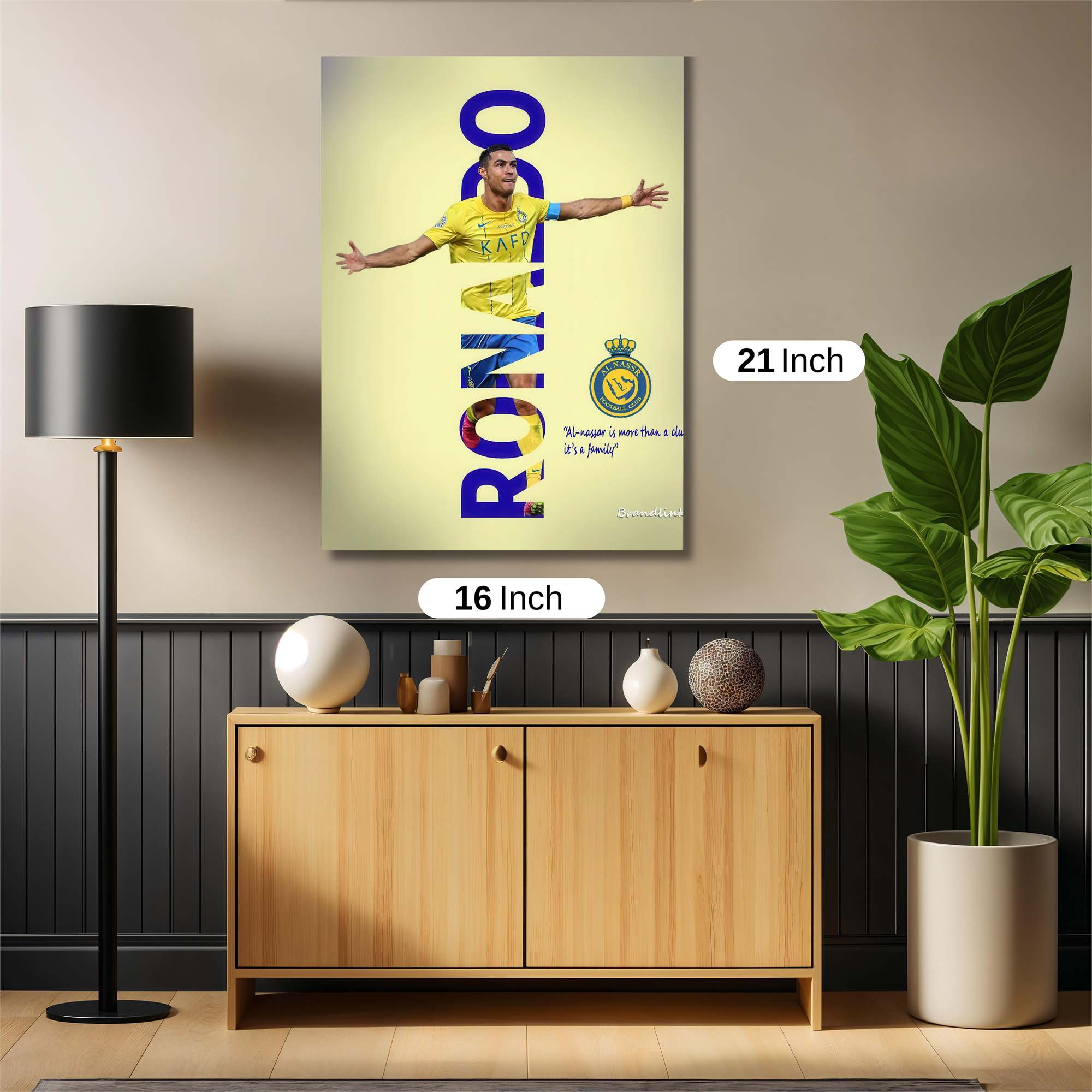 Ronaldo Radiant Safe Wall Magnetic / M