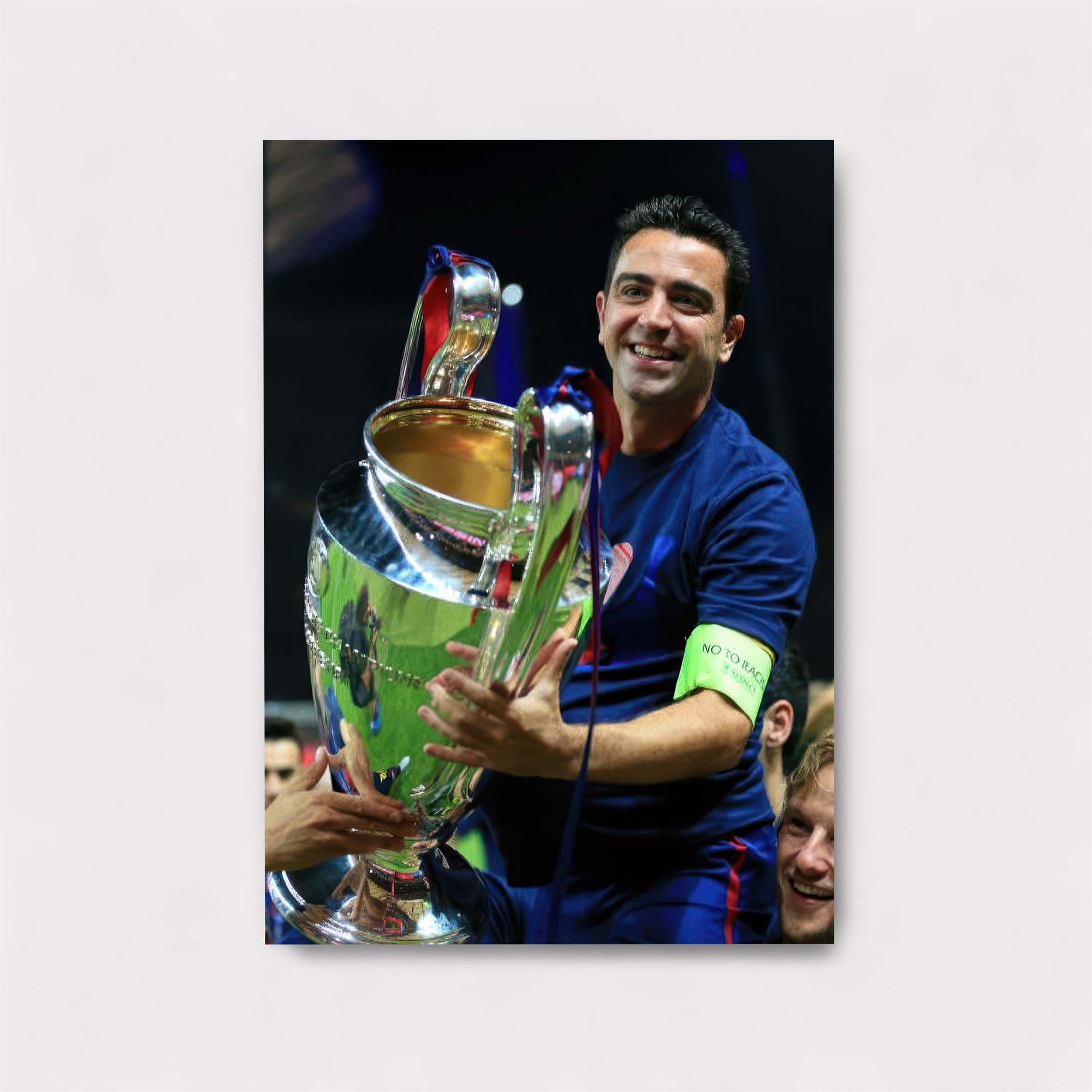 Xavi Triumphant Safe Wall Magnetic / M