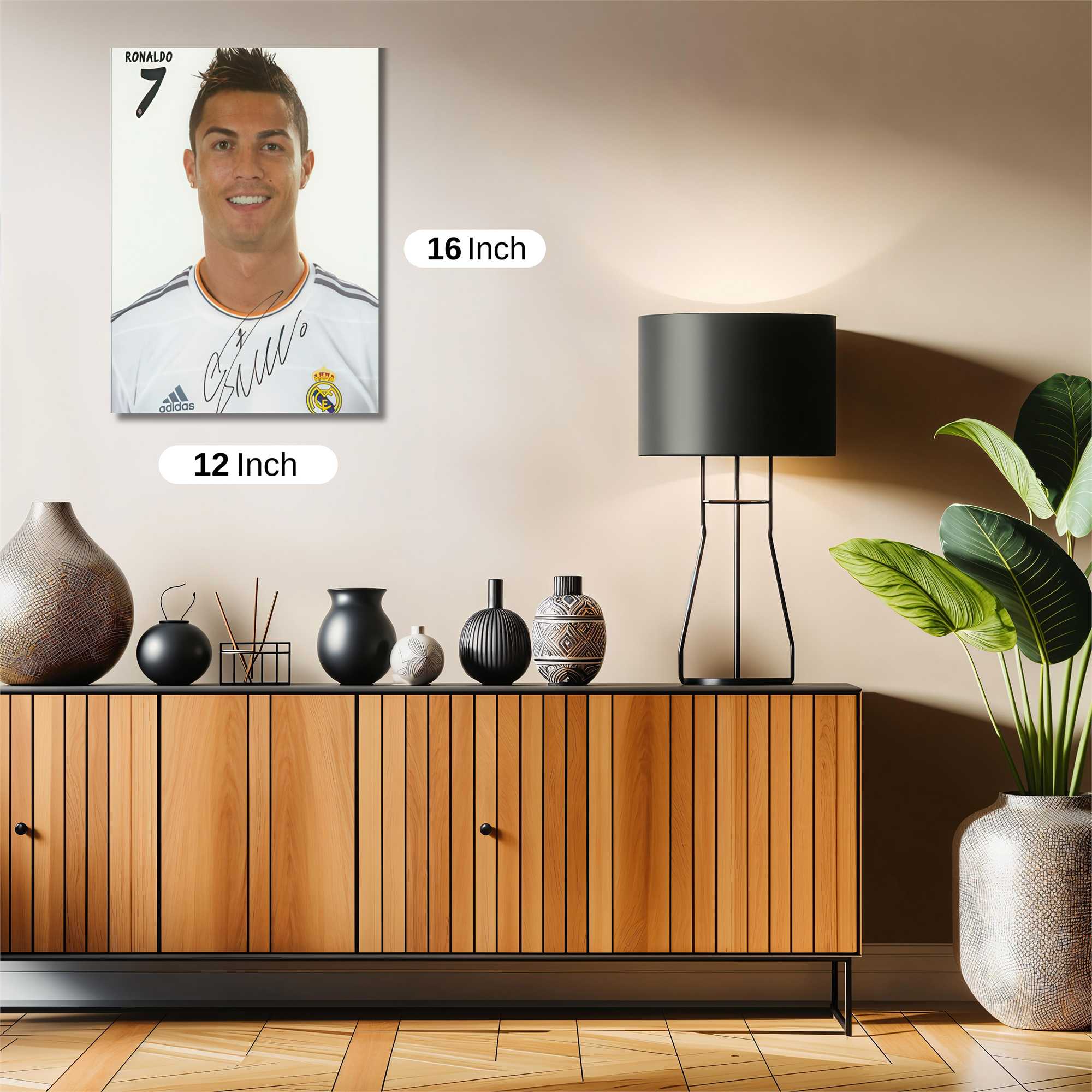 Ronaldo Radiant Safe Wall Magnetic / M