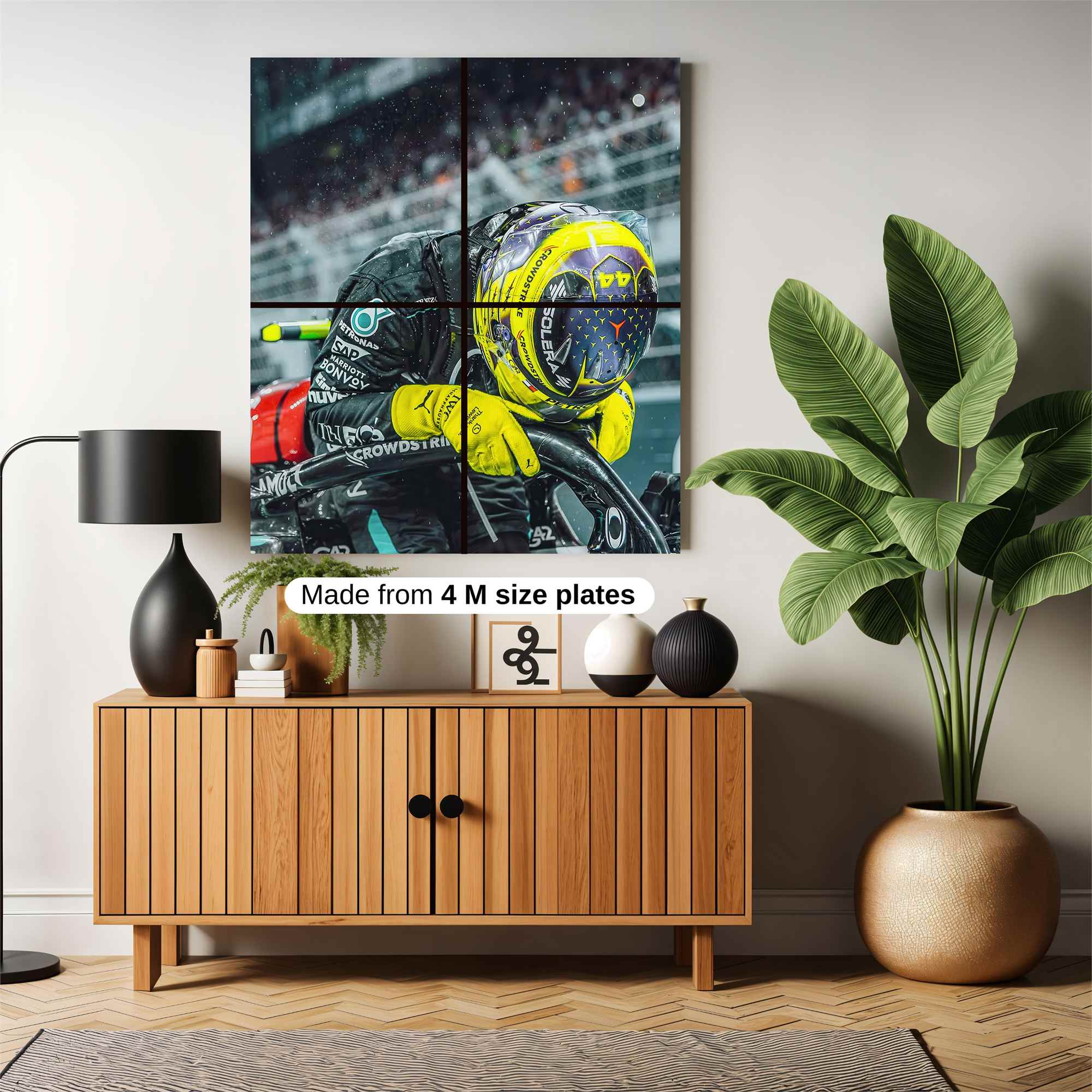 Hamilton Triumphant Safe Wall Magnetic / M