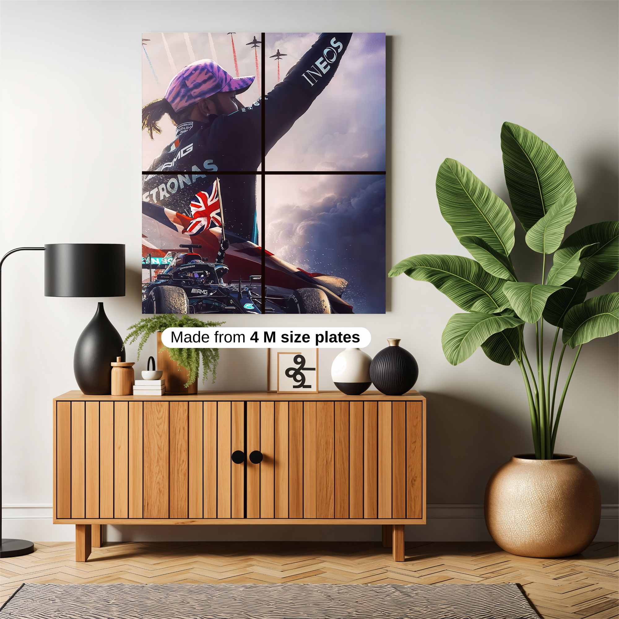 Lewis Triumphant Safe Wall Magnetic / M