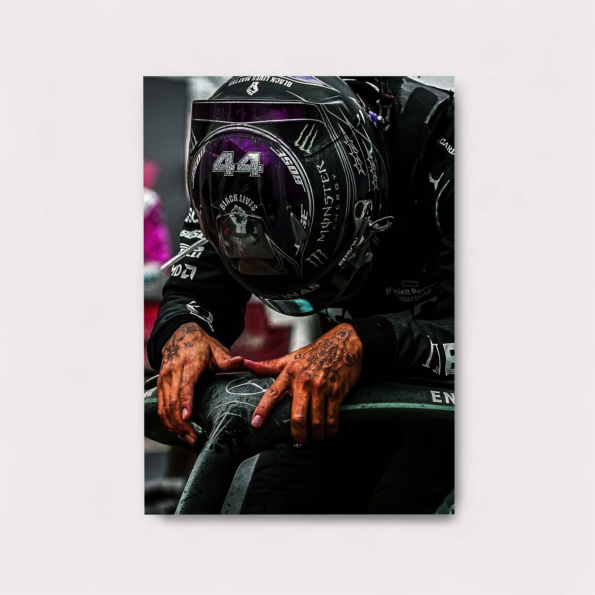 Hamilton Despair Safe Wall Magnetic / M