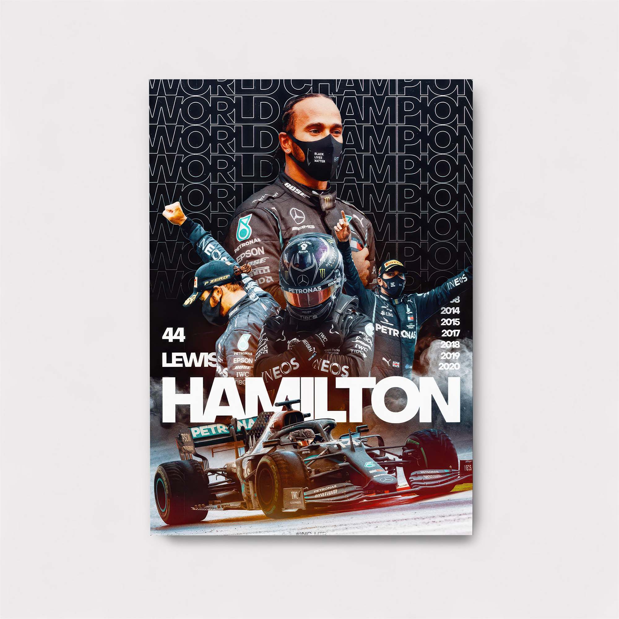 Hamilton Triumphant Safe Wall Magnetic / M