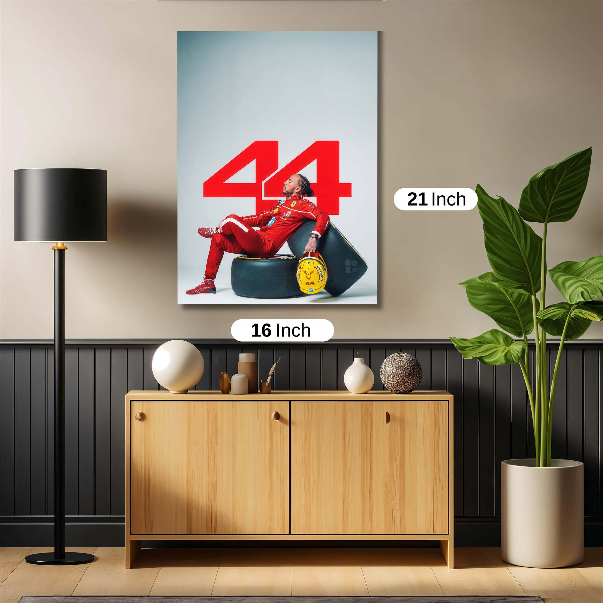 Hamilton Relaxed Safe Wall Magnetic / M