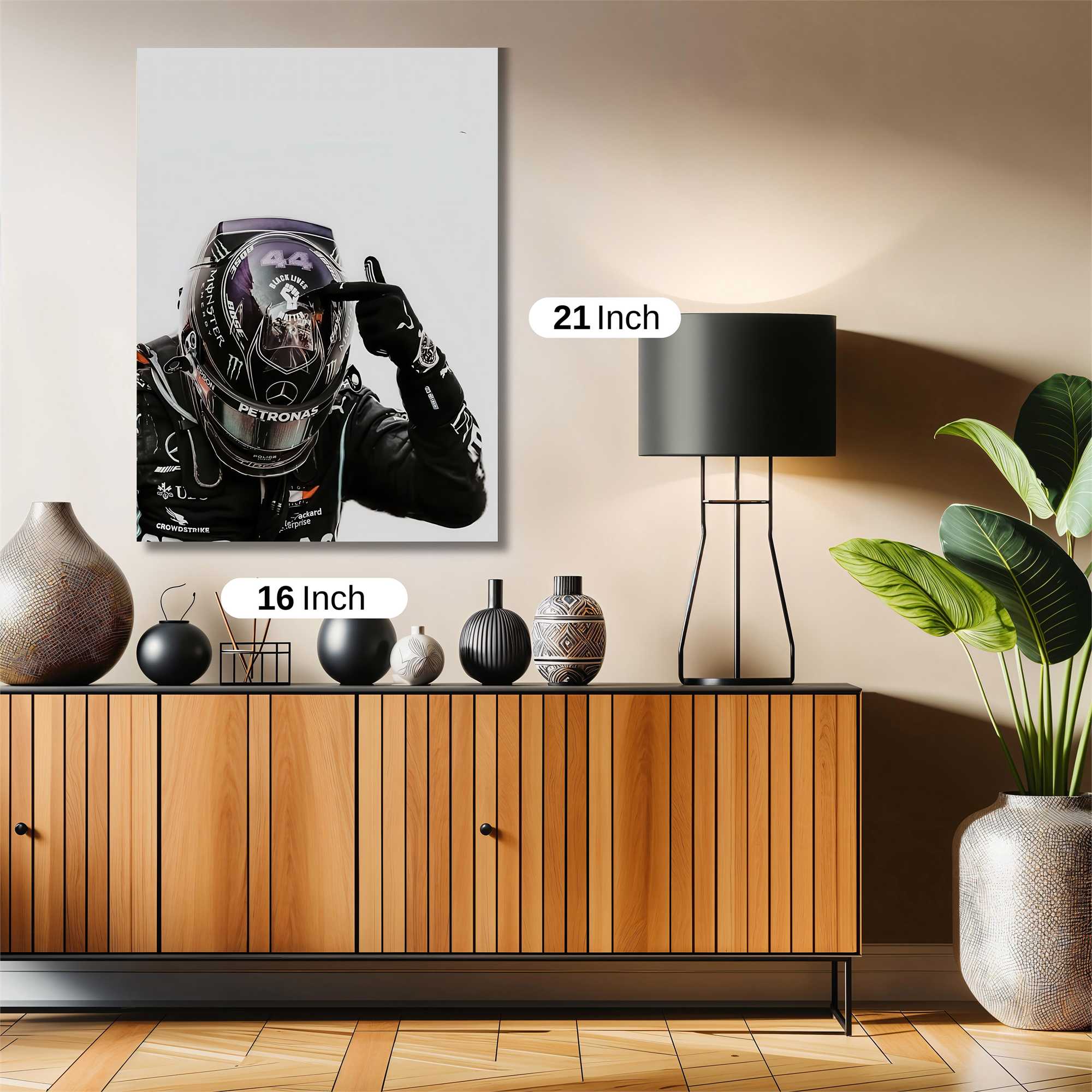 Hamilton Triumphant Safe Wall Magnetic / M