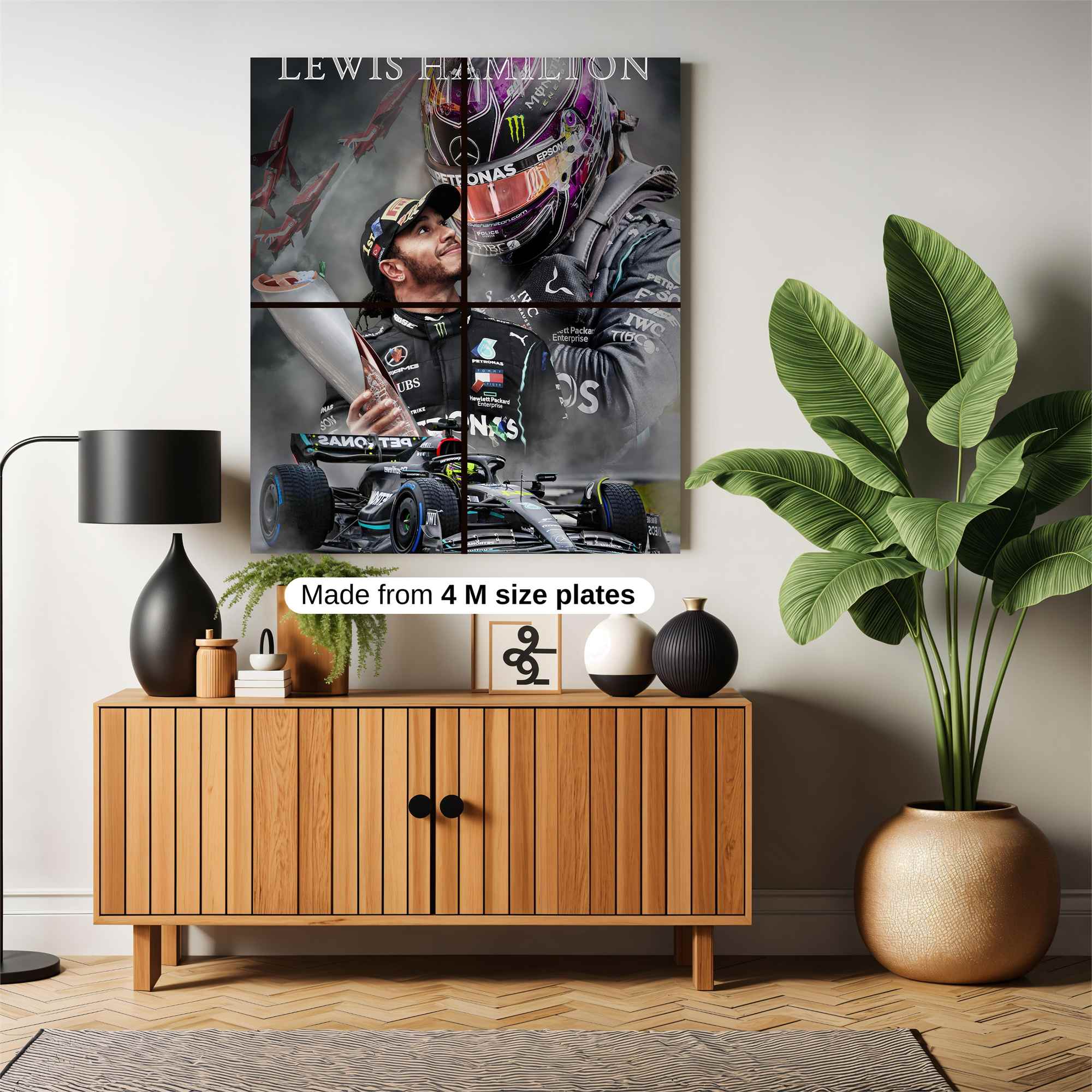 Lewis Triumphant Safe Wall Magnetic / M