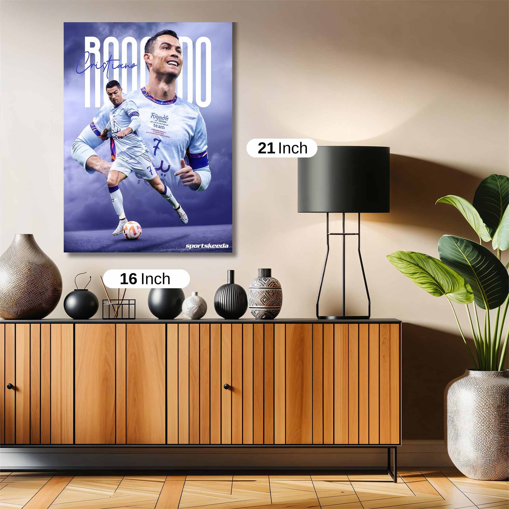 Ronaldo Radiant Safe Wall Magnetic / M