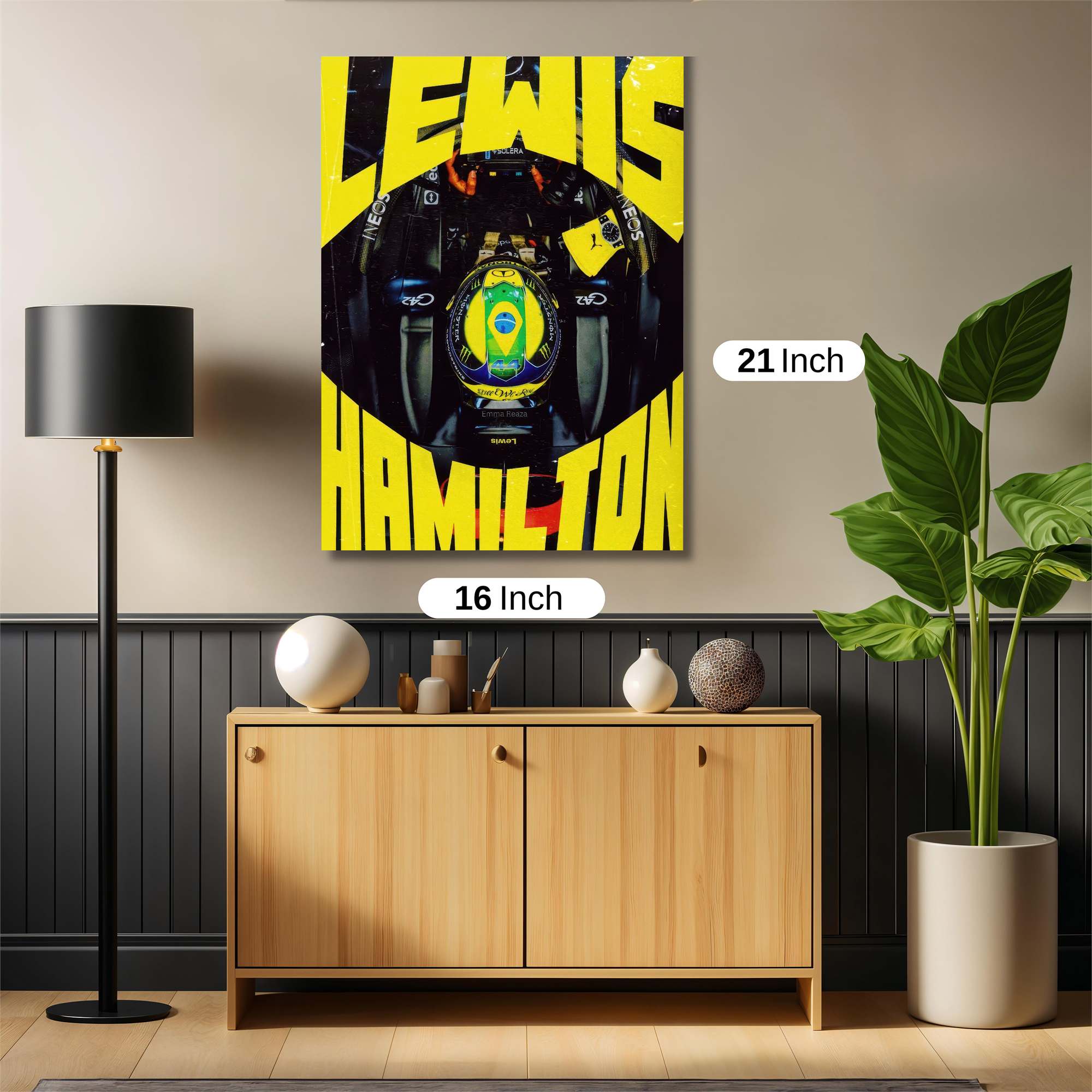 Lewis Triumphant Safe Wall Magnetic / M