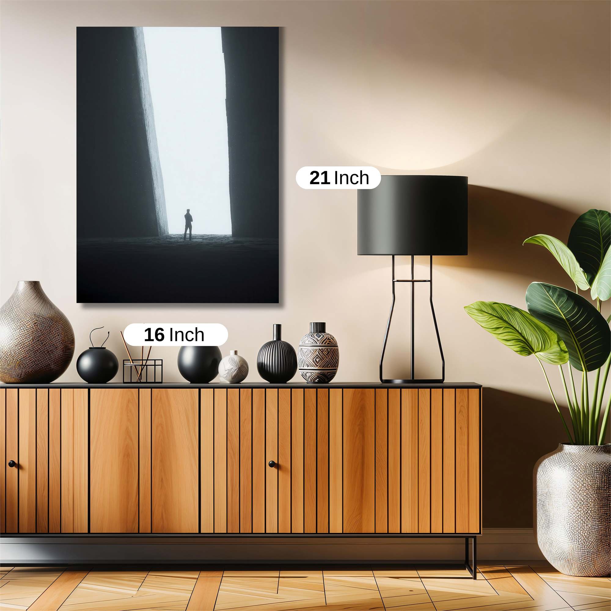 Solitary Immensity Safe Wall Magnetic / M