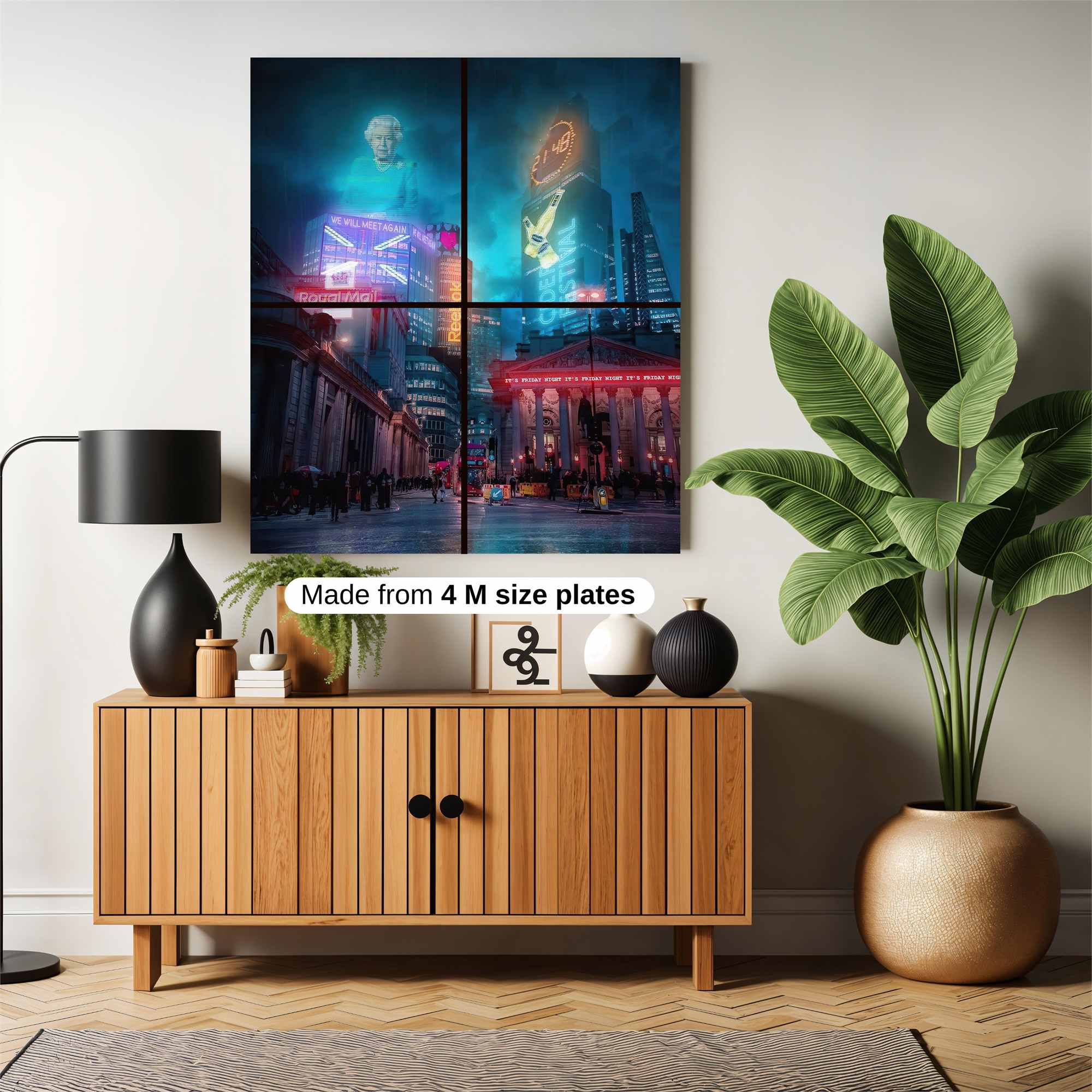 Queen's Glow Safe Wall Magnetic / M