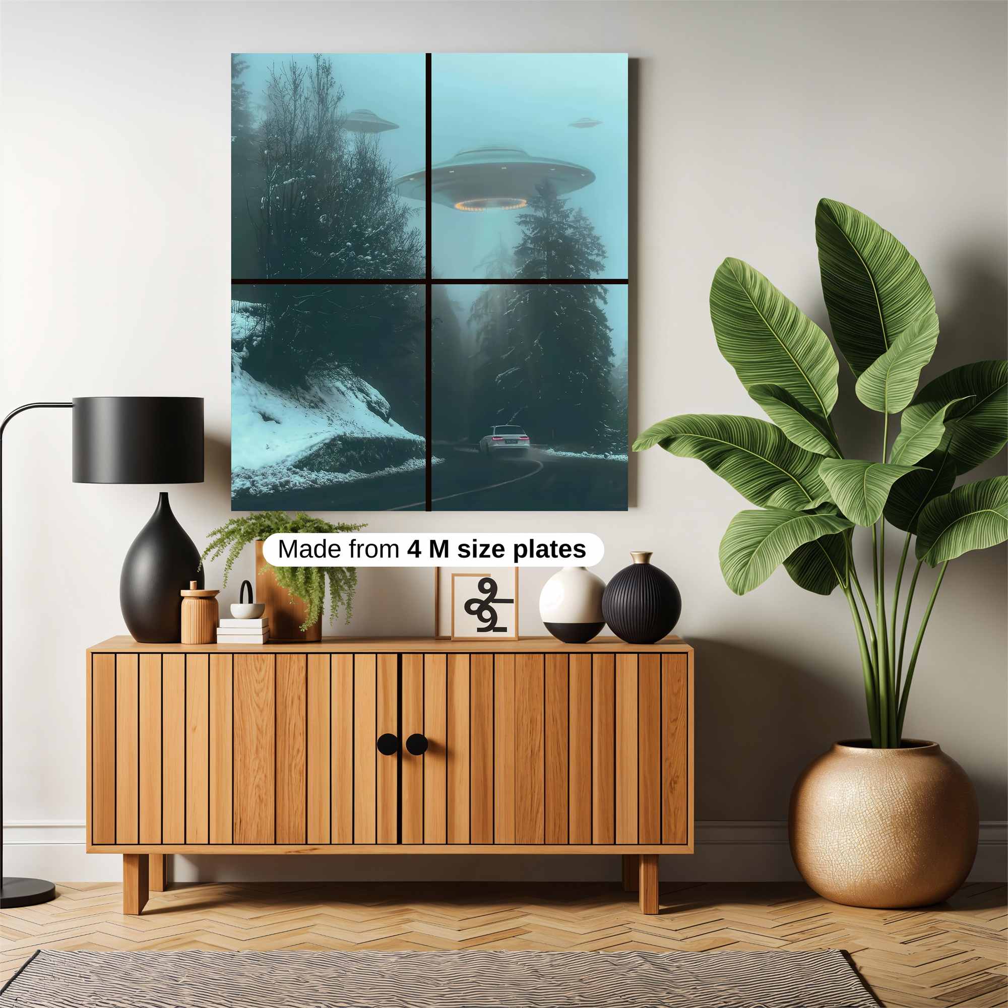 UFO Intrigue Safe Wall Magnetic / M