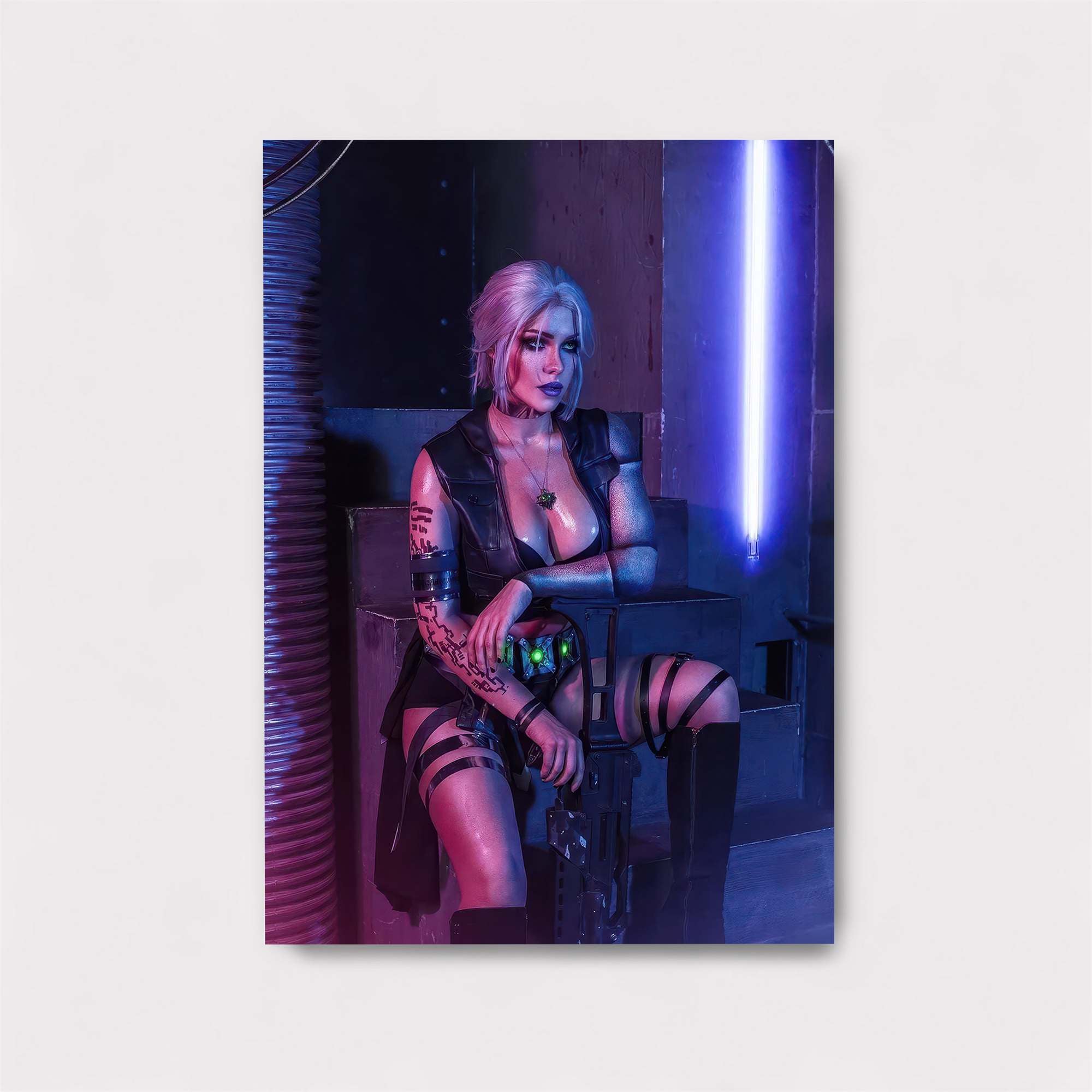 Cyber Rebel Safe Wall Magnetic / M