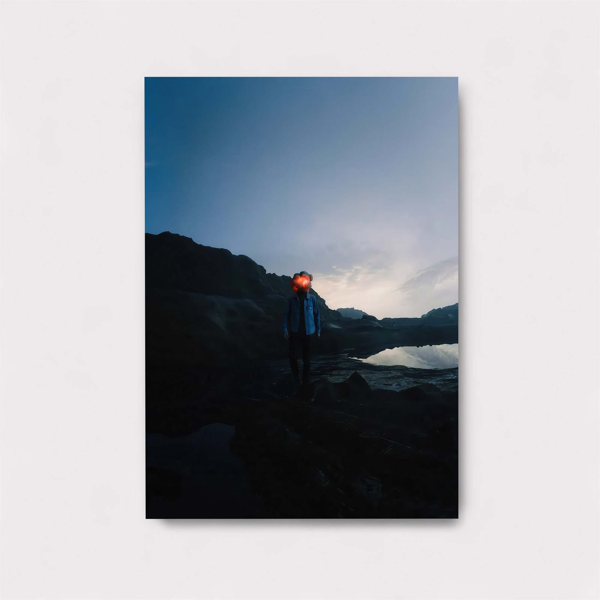 Hiker Serene Safe Wall Magnetic / M
