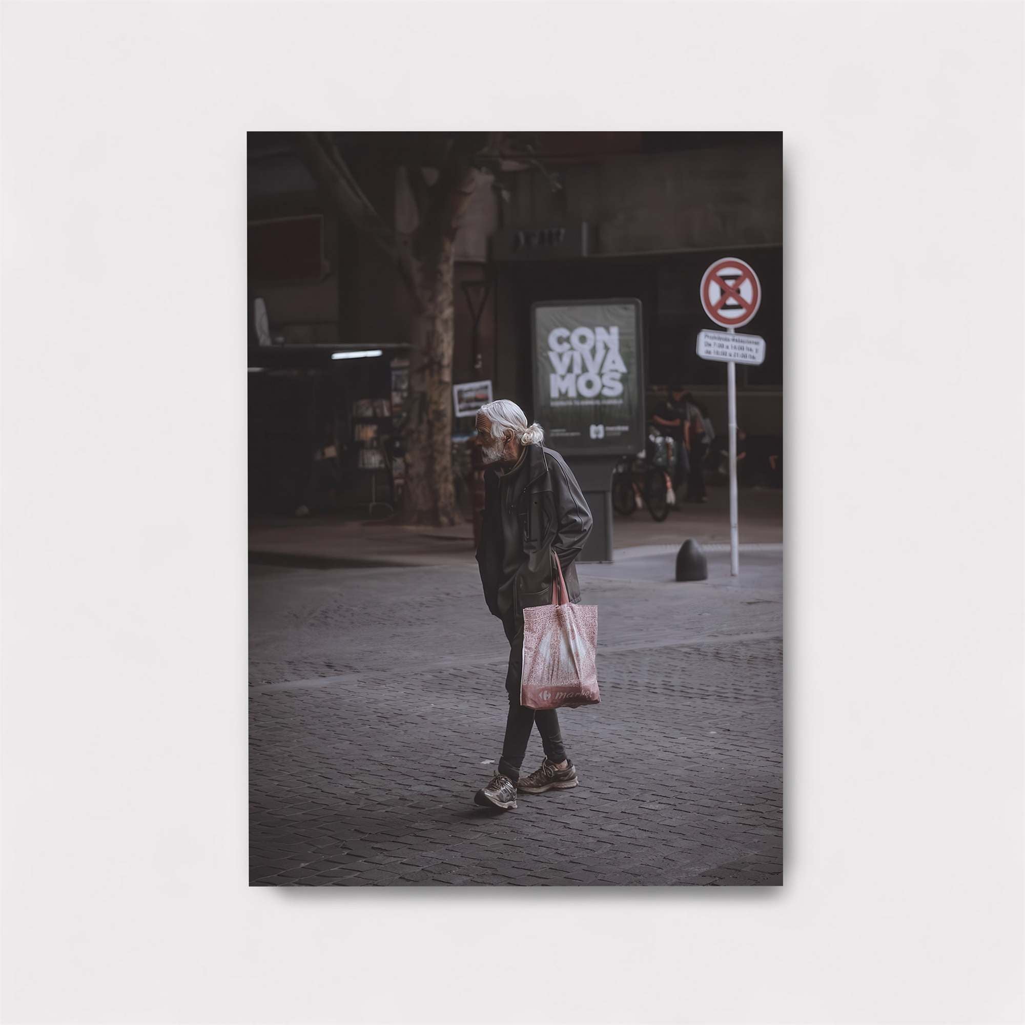 Elderly Solitude Safe Wall Magnetic / M