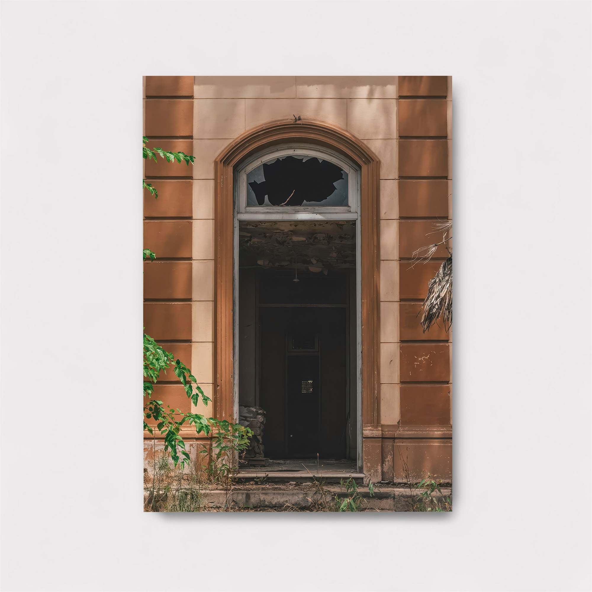 Abandoned Echo Safe Wall Magnetic / M