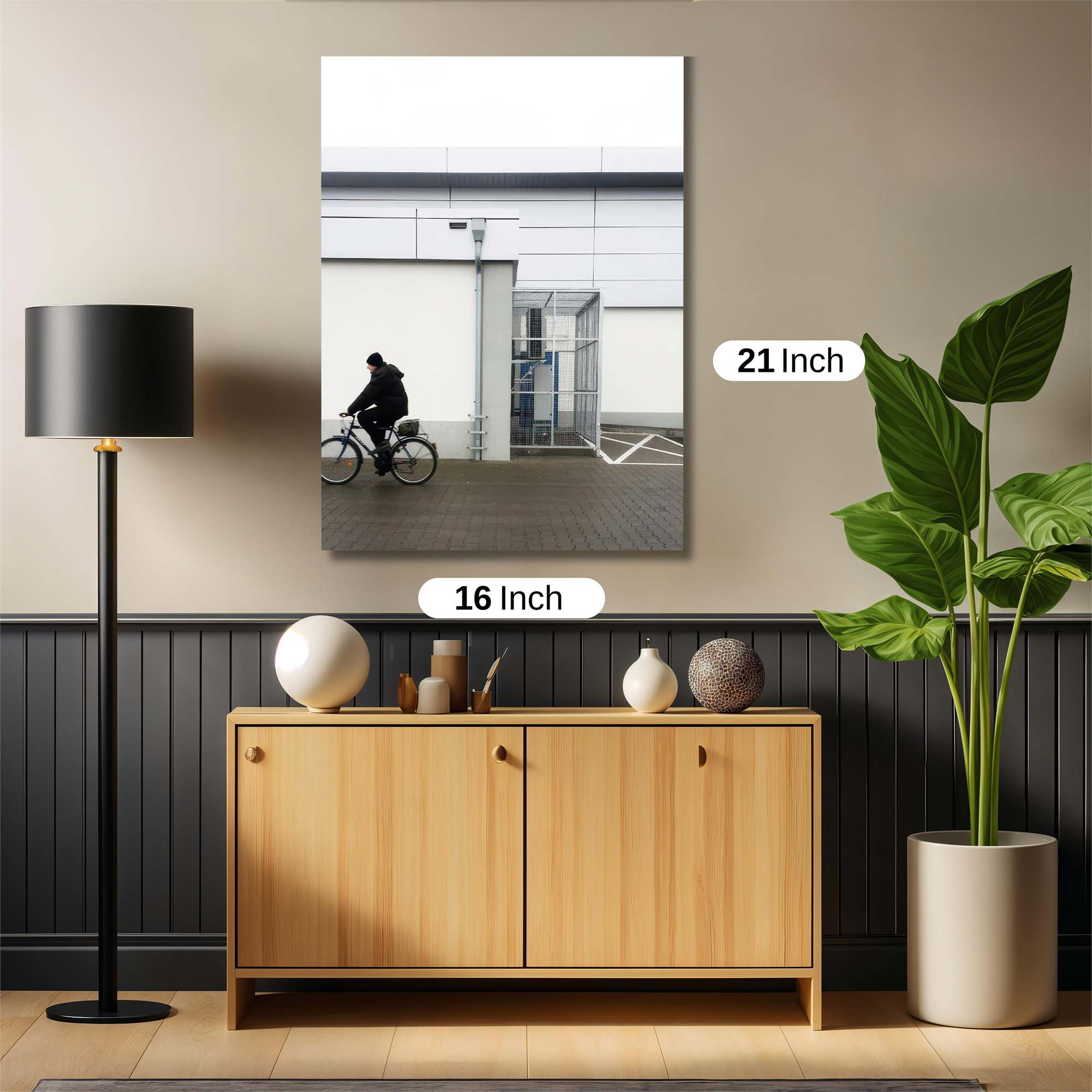 Cyclist Solitude Safe Wall Magnetic / M