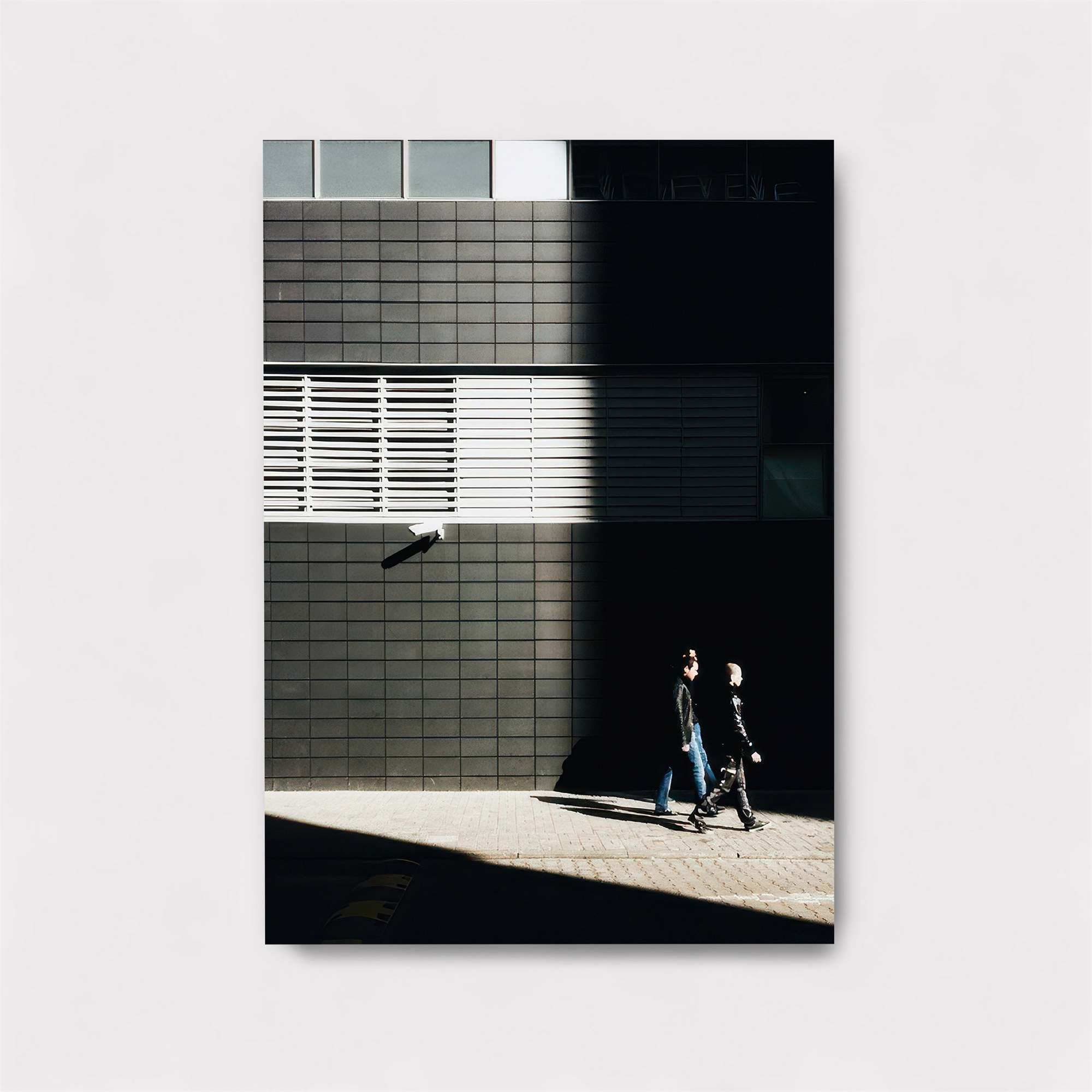 Shadowed Stroll Safe Wall Magnetic / M
