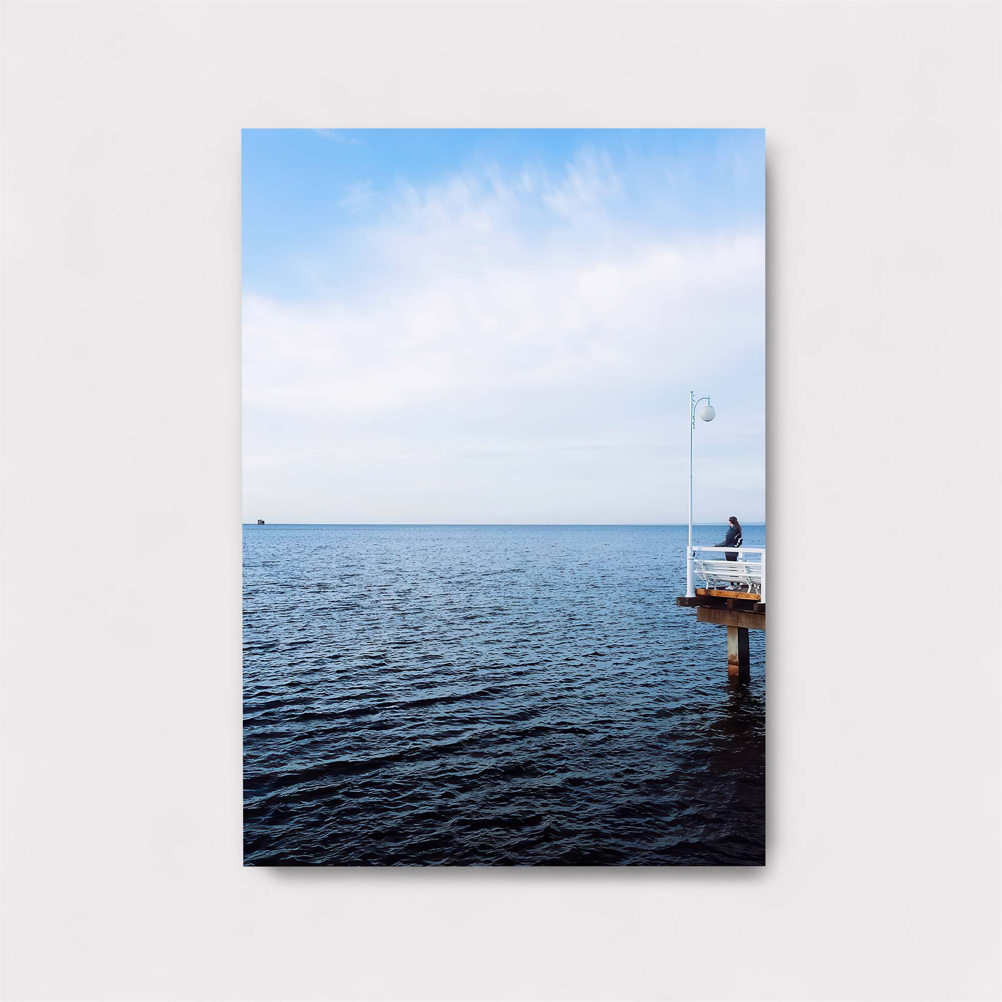 Pensive Pier Safe Wall Magnetic / M