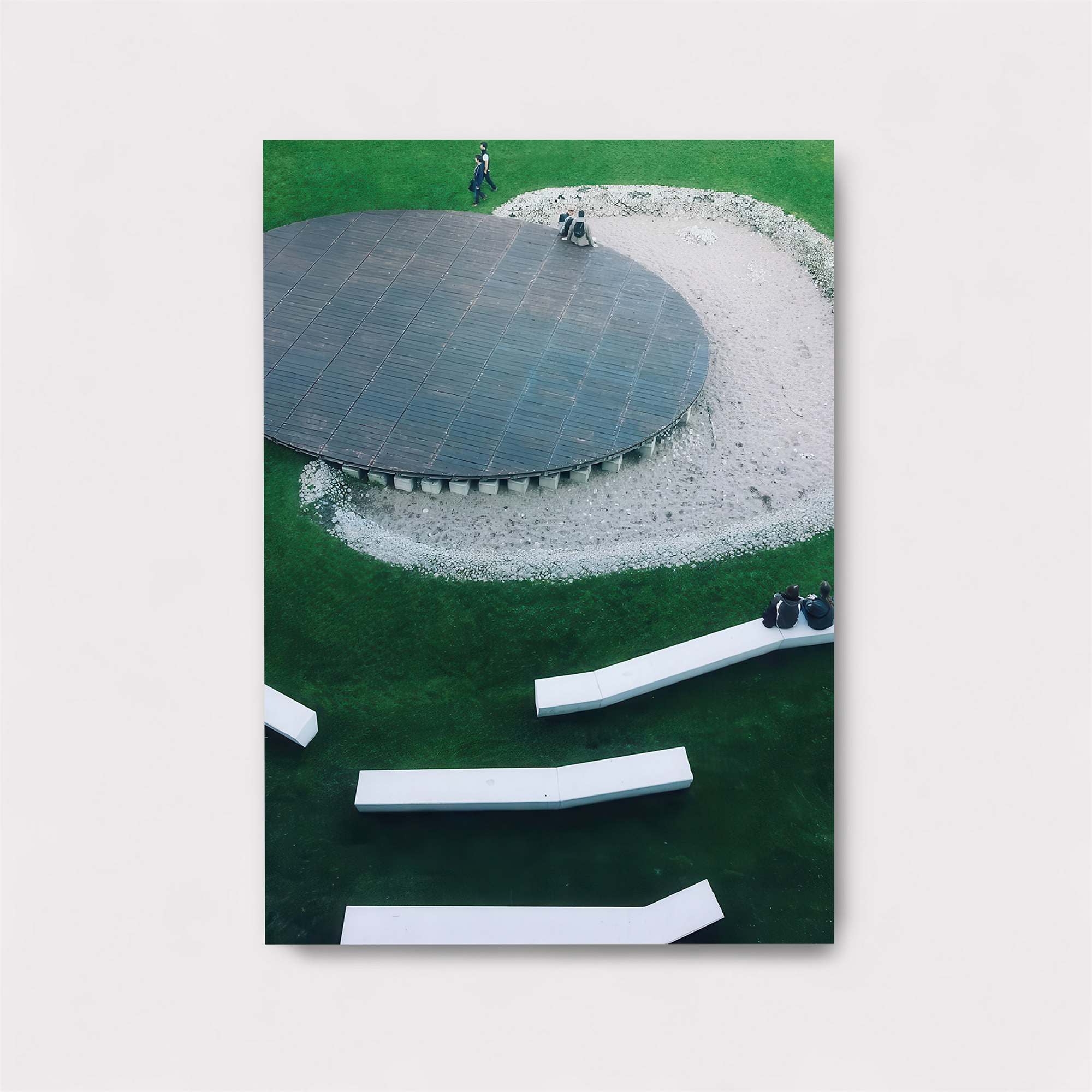 Amphitheater Serenity Safe Wall Magnetic / M
