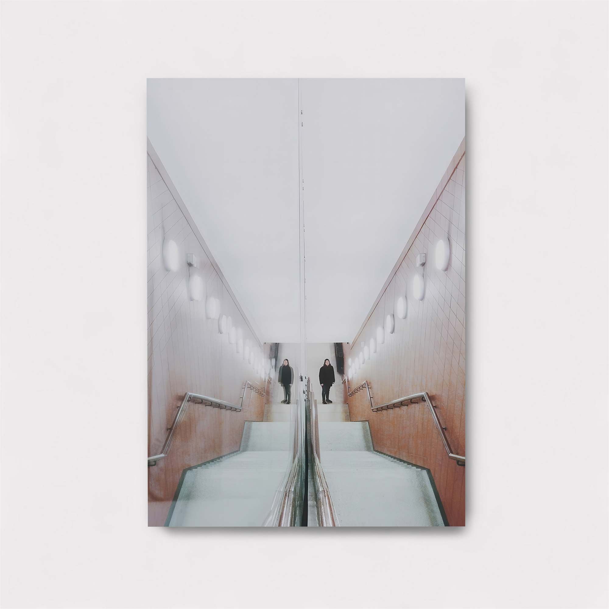 Mirror Descent Safe Wall Magnetic / M