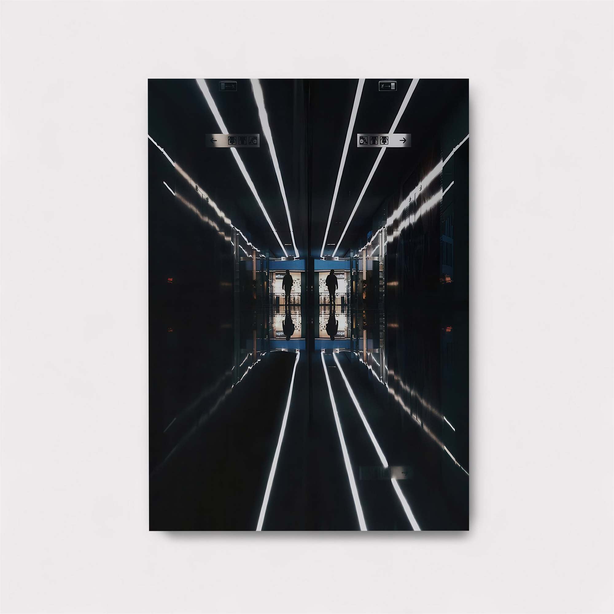 Mirror Mystery Safe Wall Magnetic / M