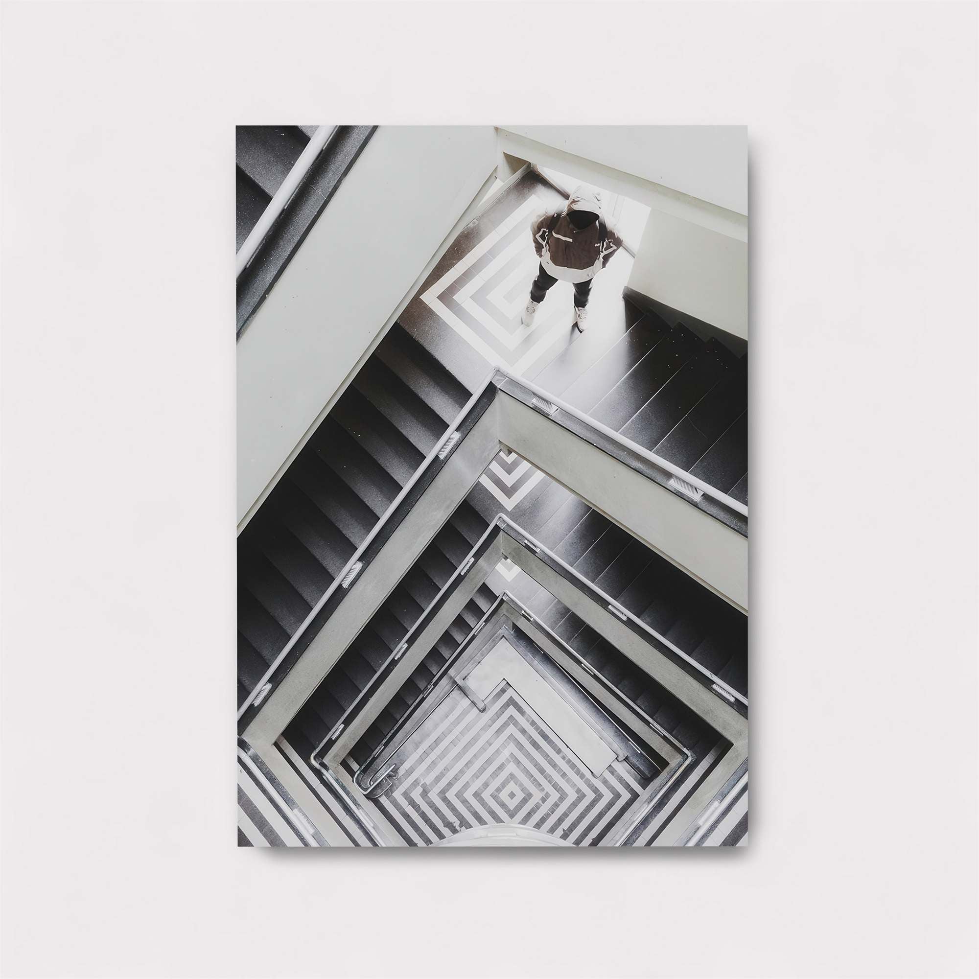 Stairway Solitude Safe Wall Magnetic / M