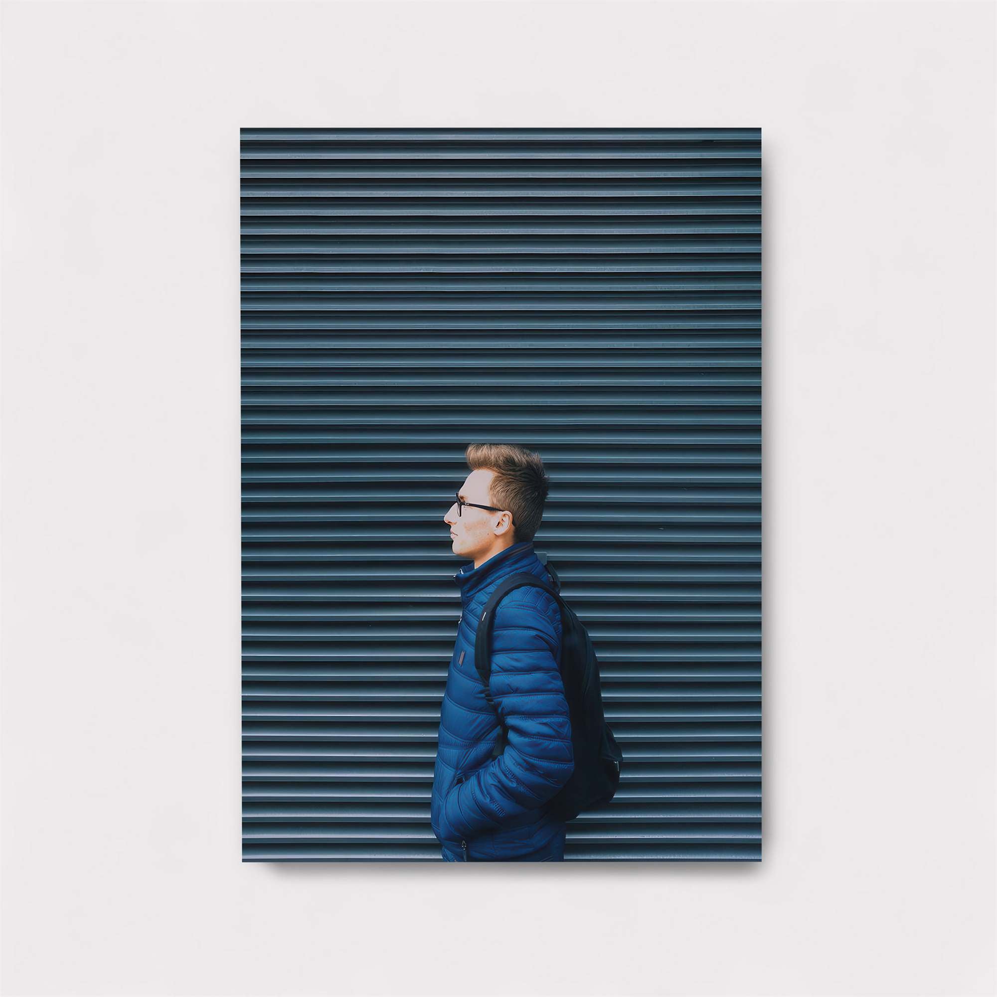 Urban Solitude Safe Wall Magnetic / M