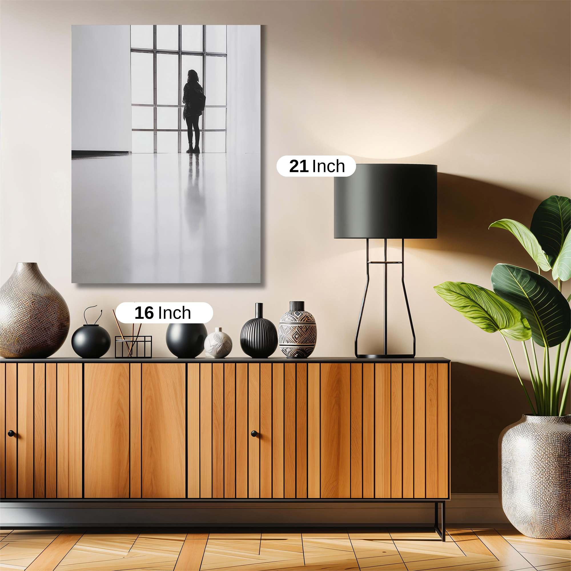 Windowed Solitude Safe Wall Magnetic / M