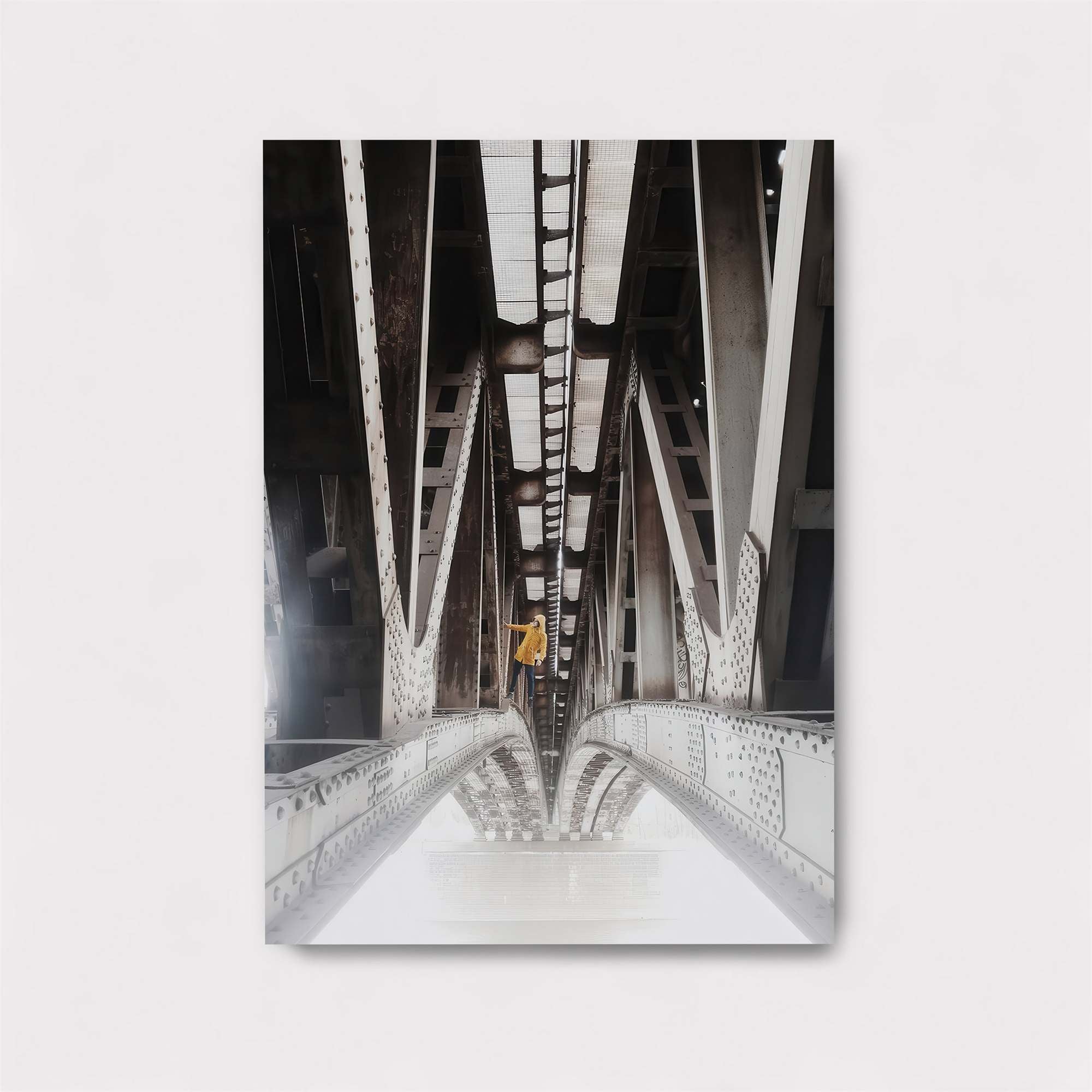 Bridge Intrigue Safe Wall Magnetic / M