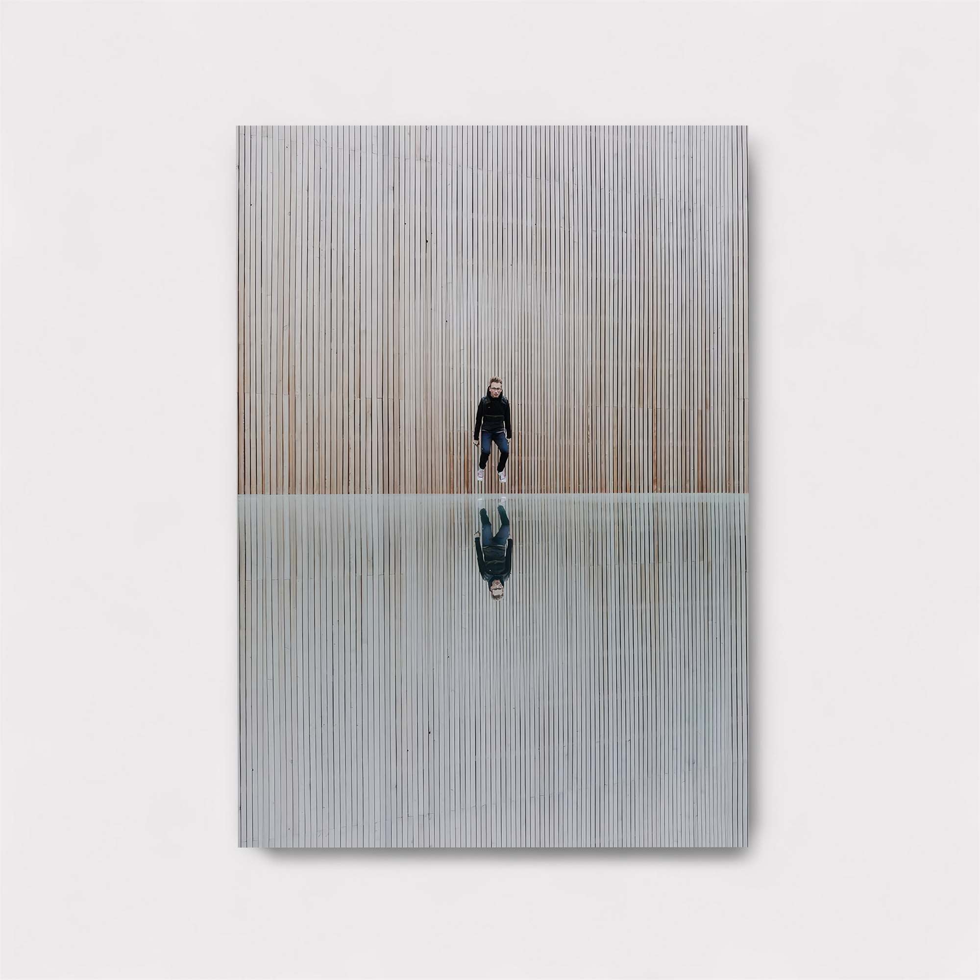 Reflection Serenity Safe Wall Magnetic / M