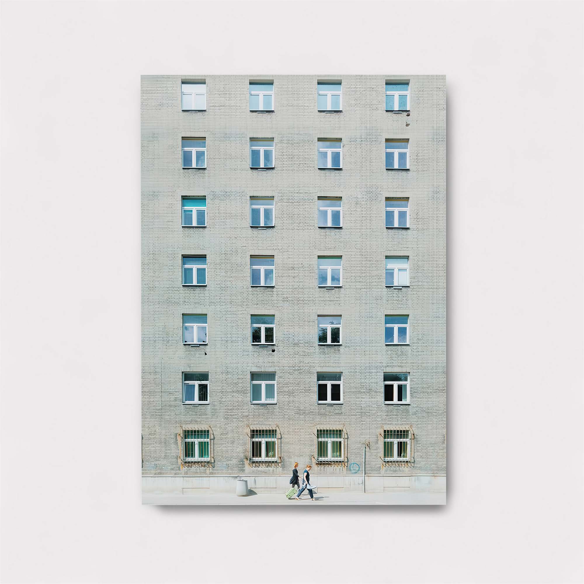 Urban Solitude Safe Wall Magnetic / M