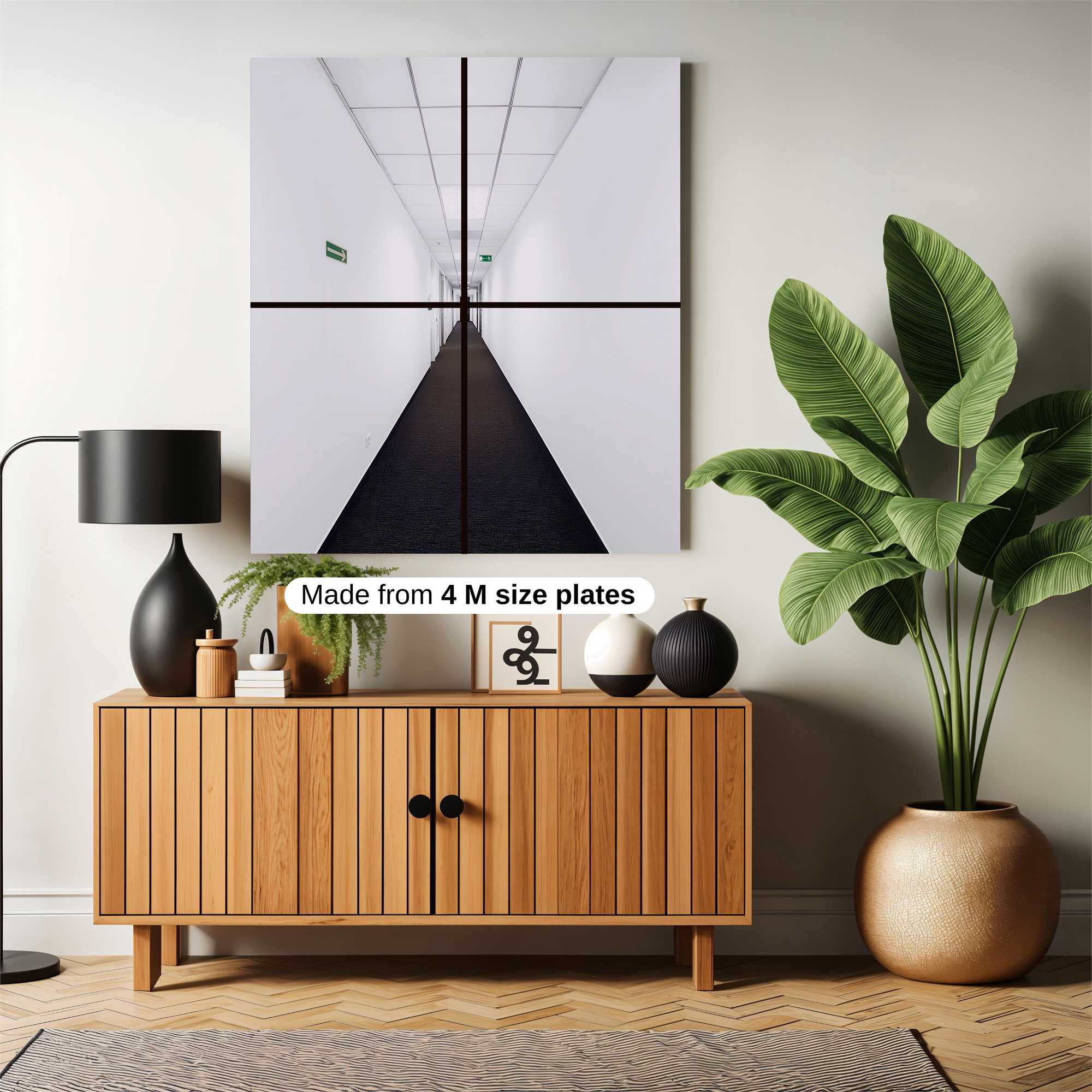 Corridor Solitude Safe Wall Magnetic / M