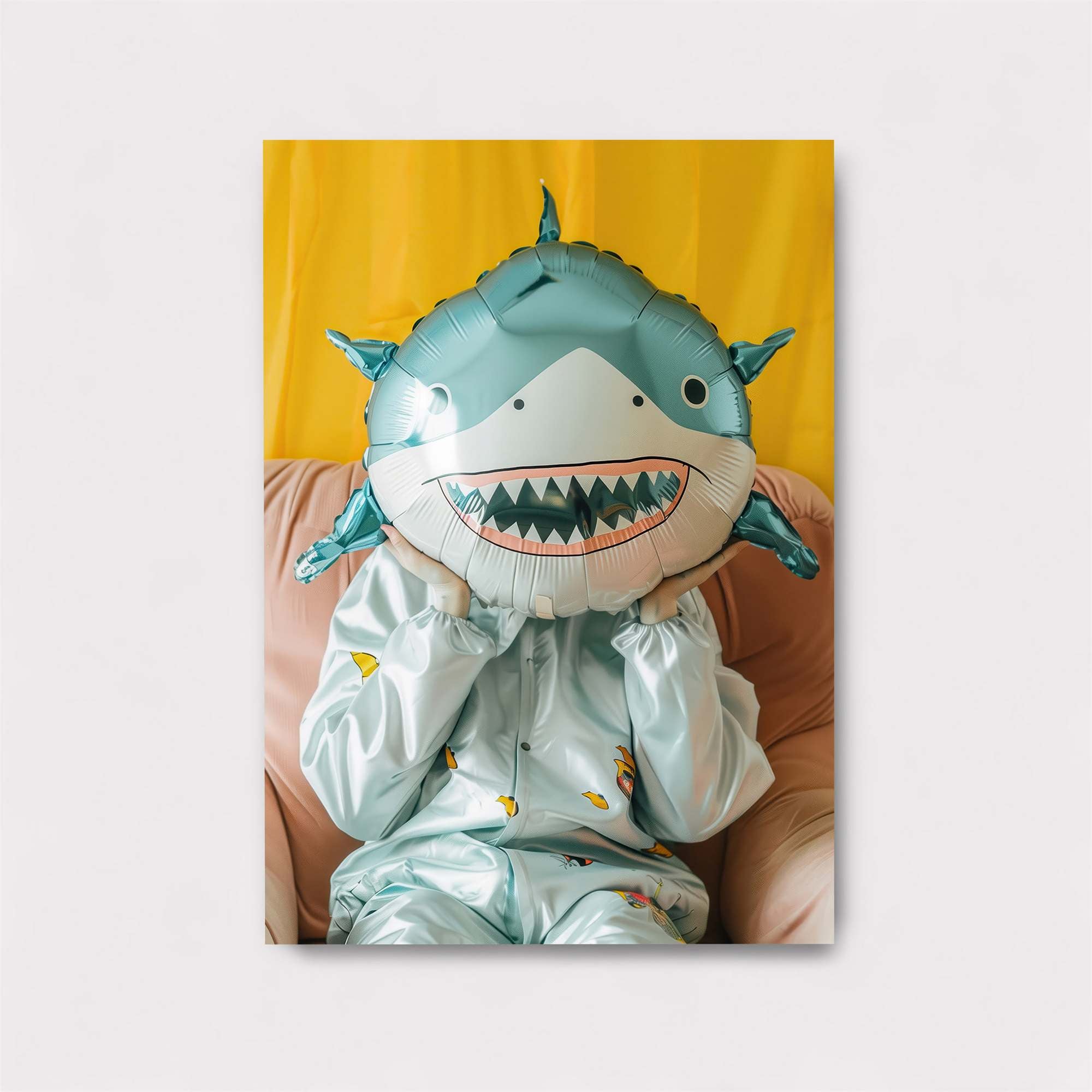 Sharkish Glee Safe Wall Magnetic / M
