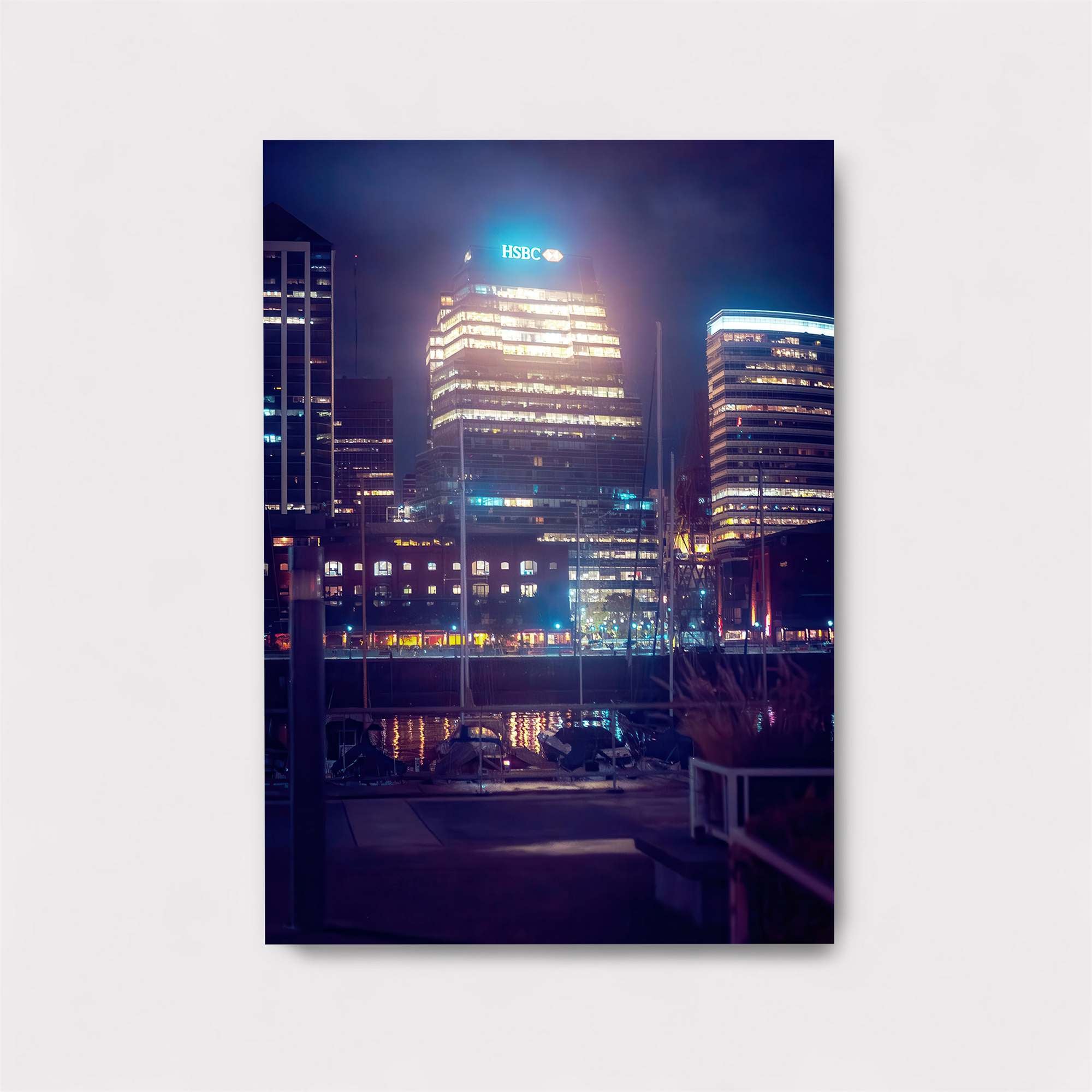 HSBC Enigmatic Safe Wall Magnetic / M