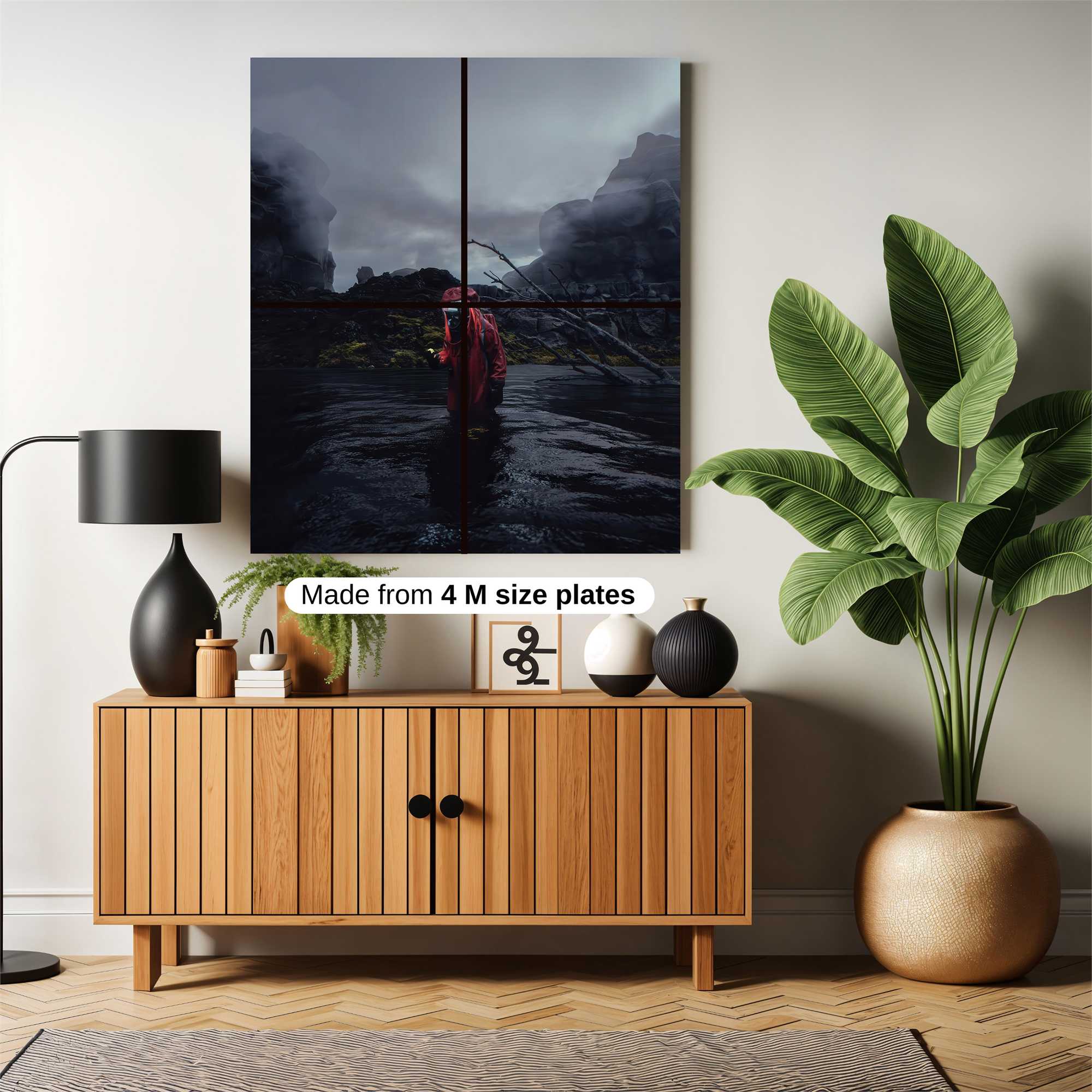 Hiker Solitude Safe Wall Magnetic / M