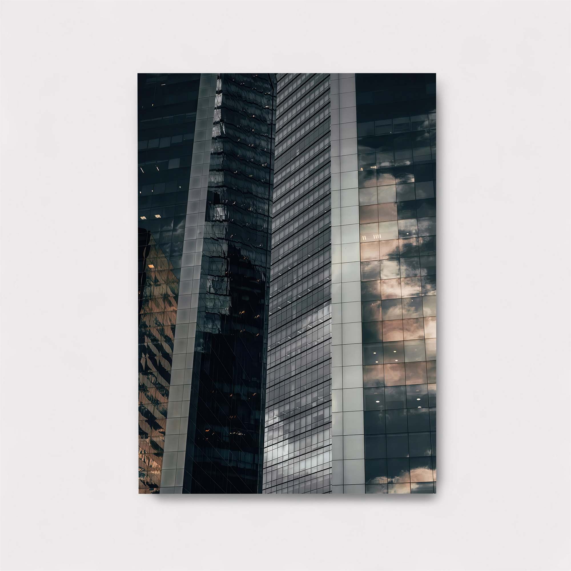 Skyscraper Serenity Safe Wall Magnetic / M