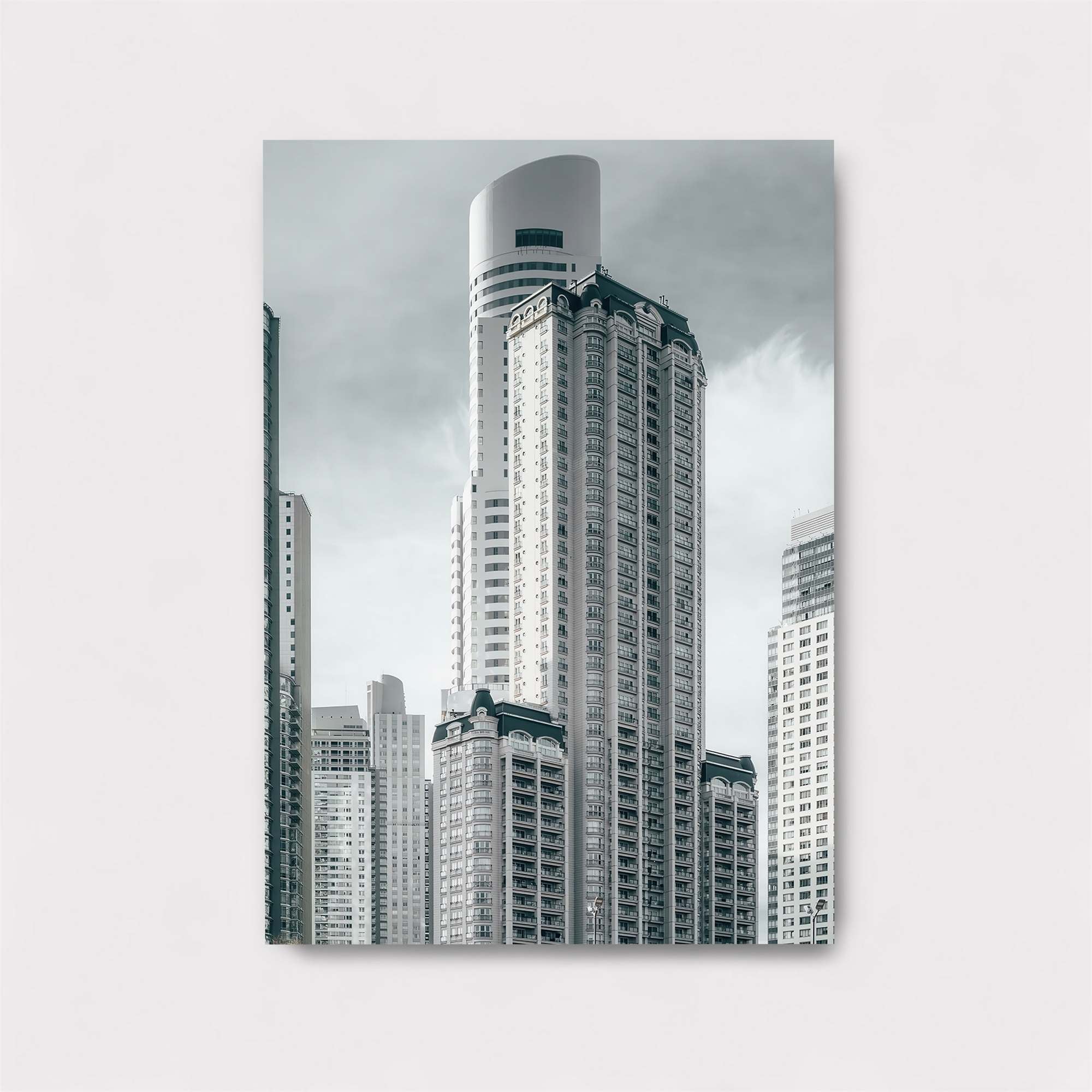 Skyscraper Serenity Safe Wall Magnetic / M
