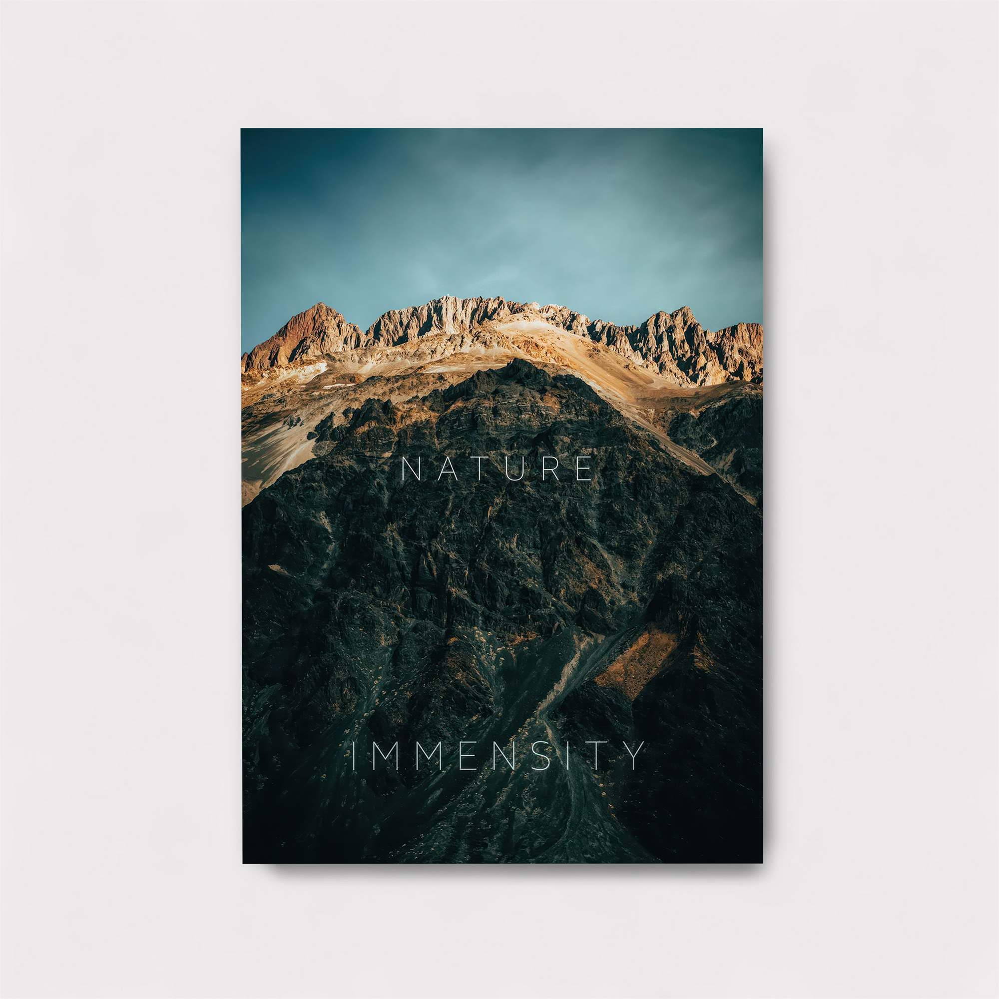 Mountain Majesty Safe Wall Magnetic / M