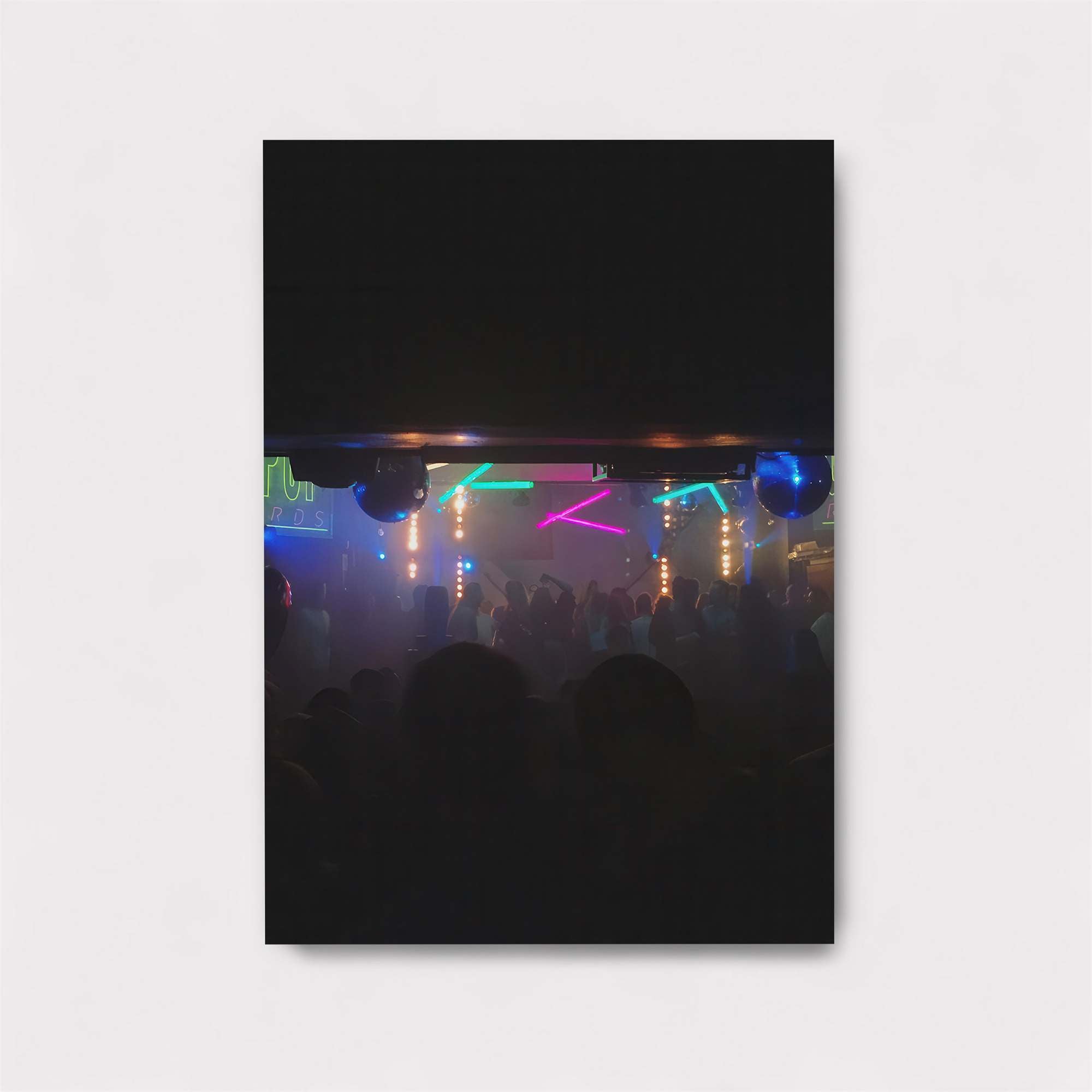 Lovers' Embrace Safe Wall Magnetic / M