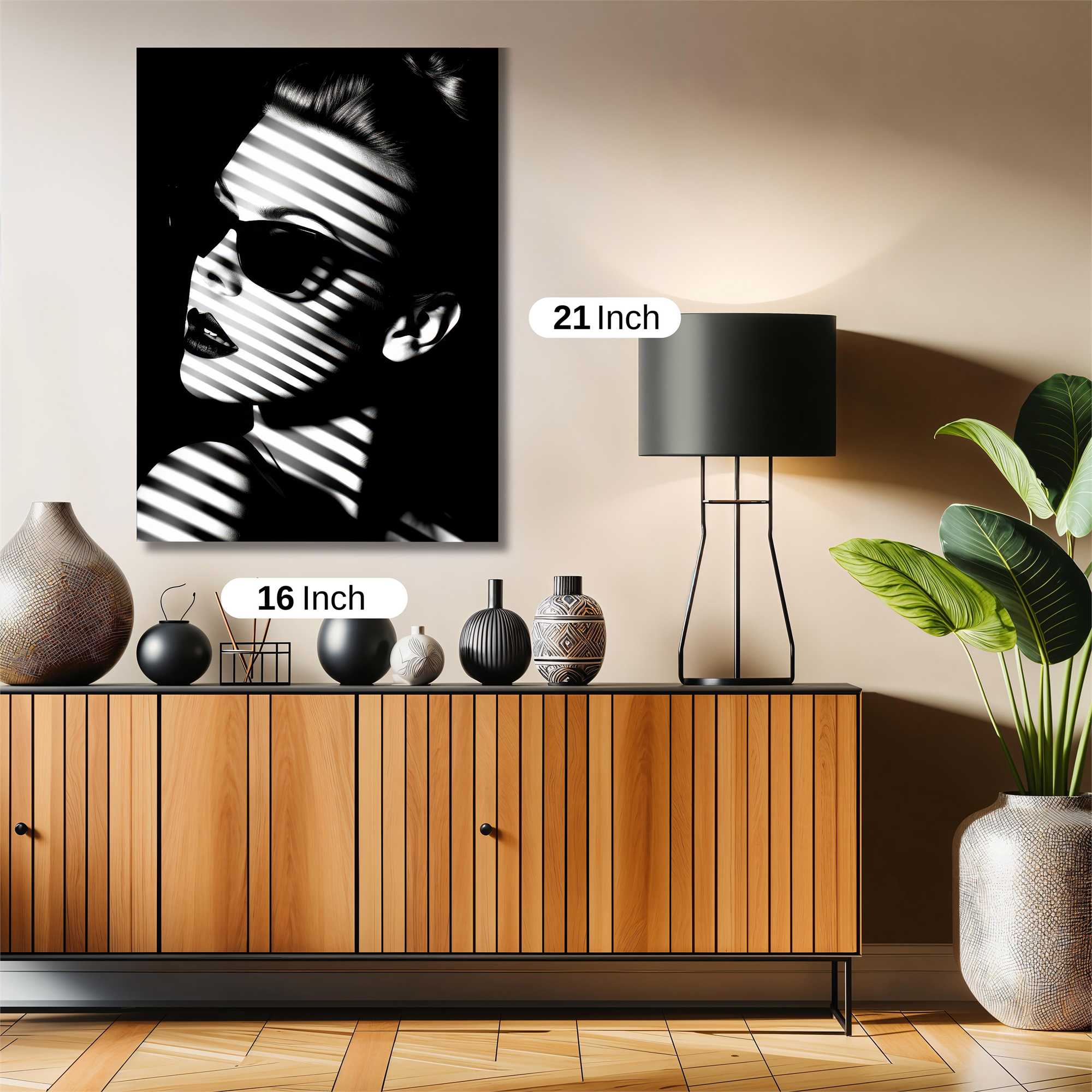 Striped Mystery Safe Wall Magnetic / M
