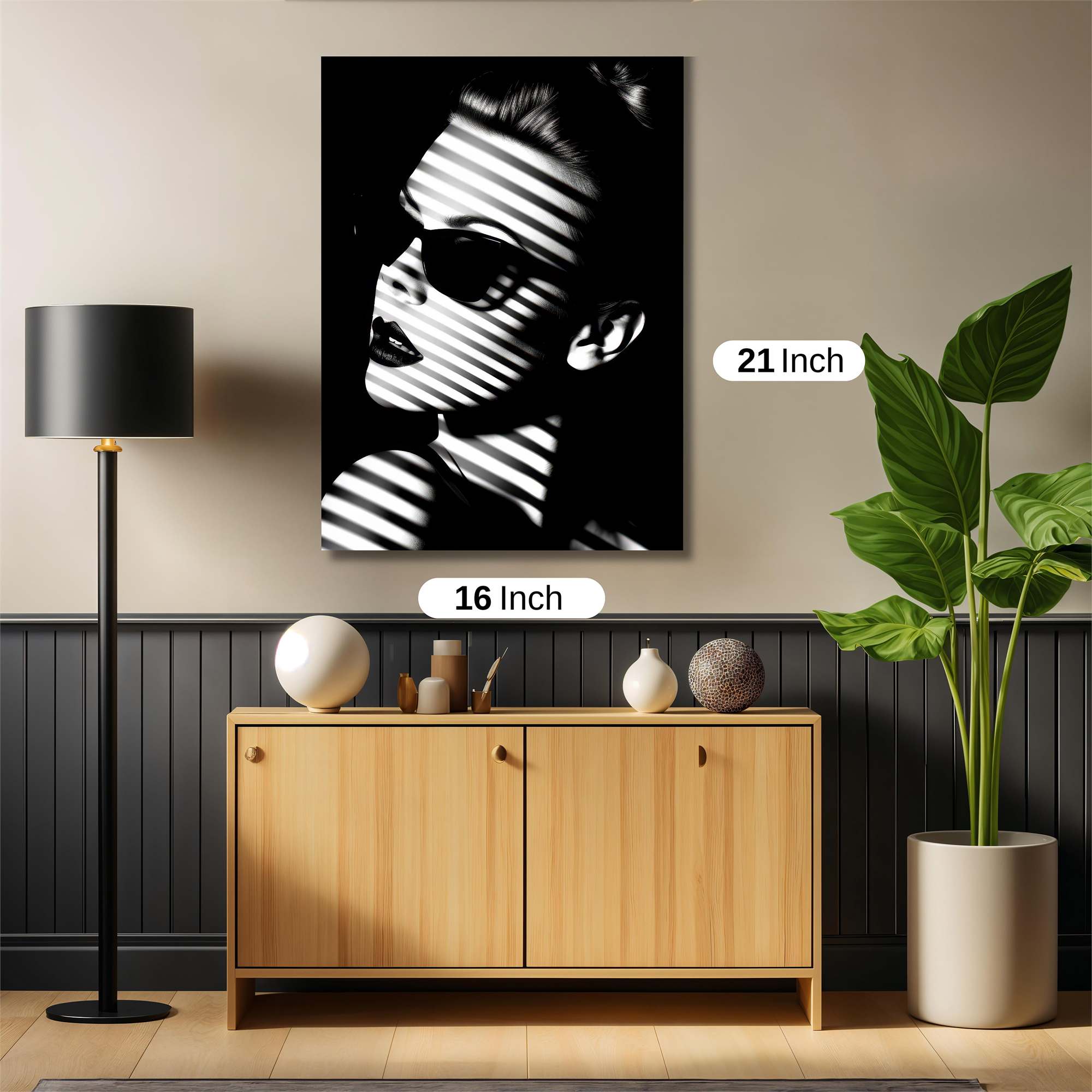 Striped Mystery Safe Wall Magnetic / M