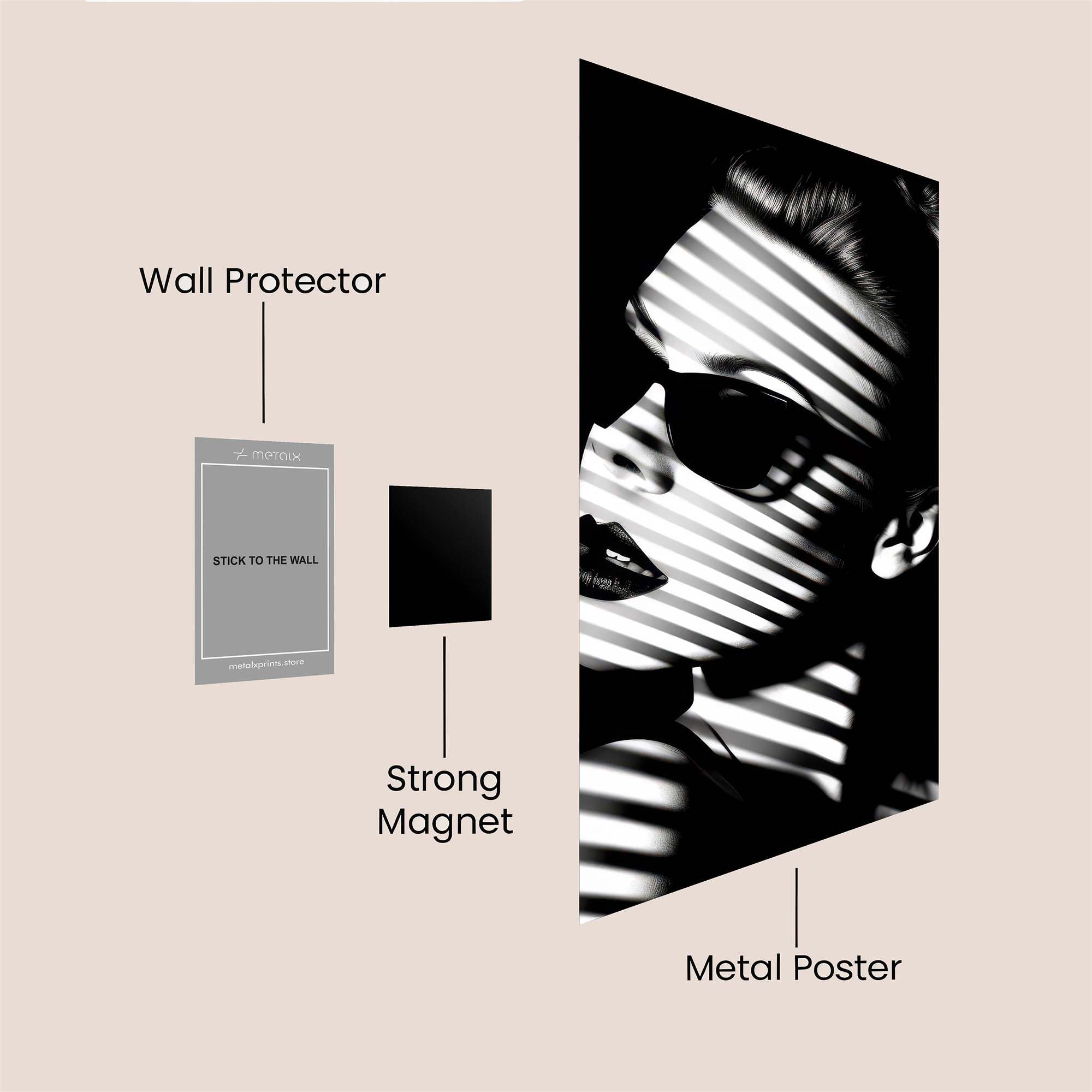 Striped Mystery Safe Wall Magnetic / M