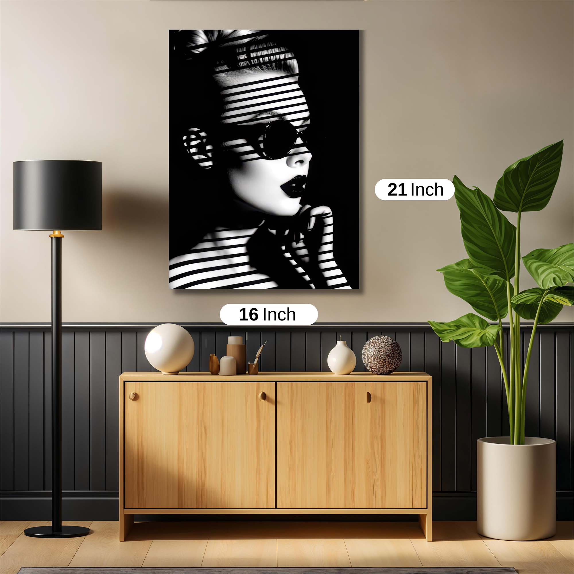 Striped Mystery Safe Wall Magnetic / M