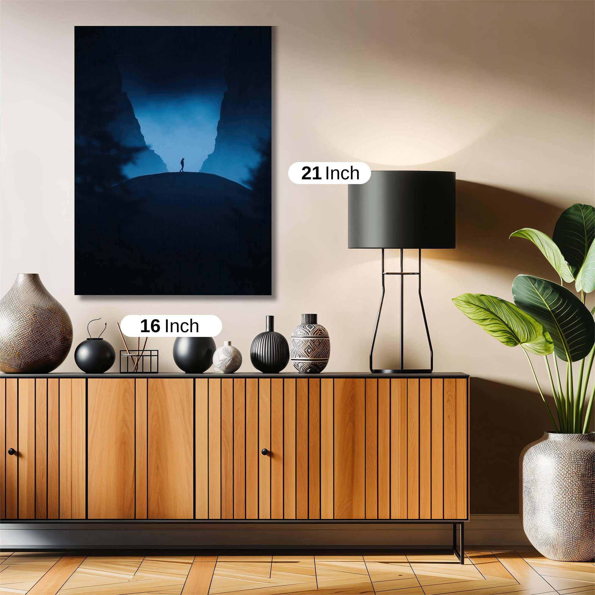 Explorer Eerie Safe Wall Magnetic / M