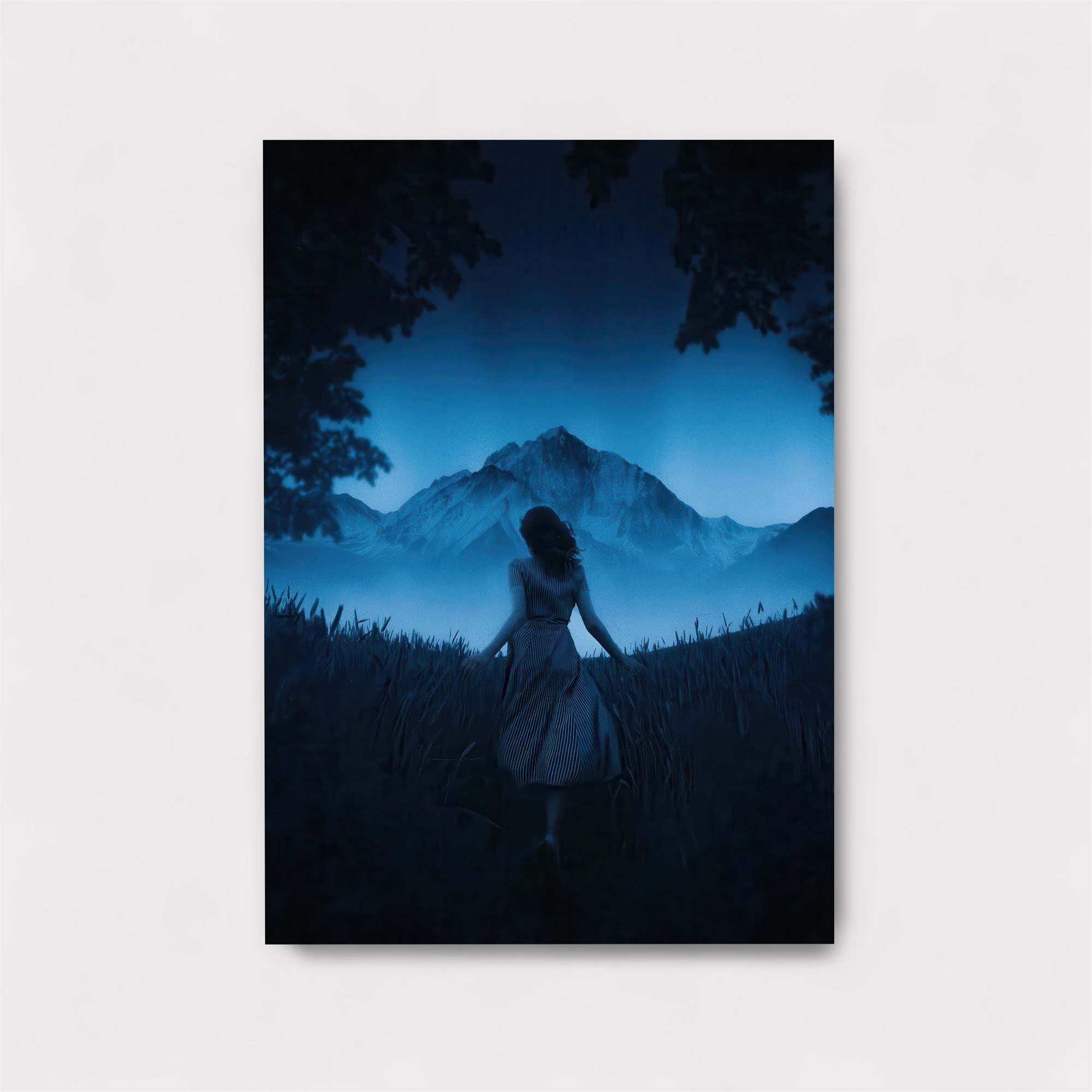 Mystic Wander Safe Wall Magnetic / M