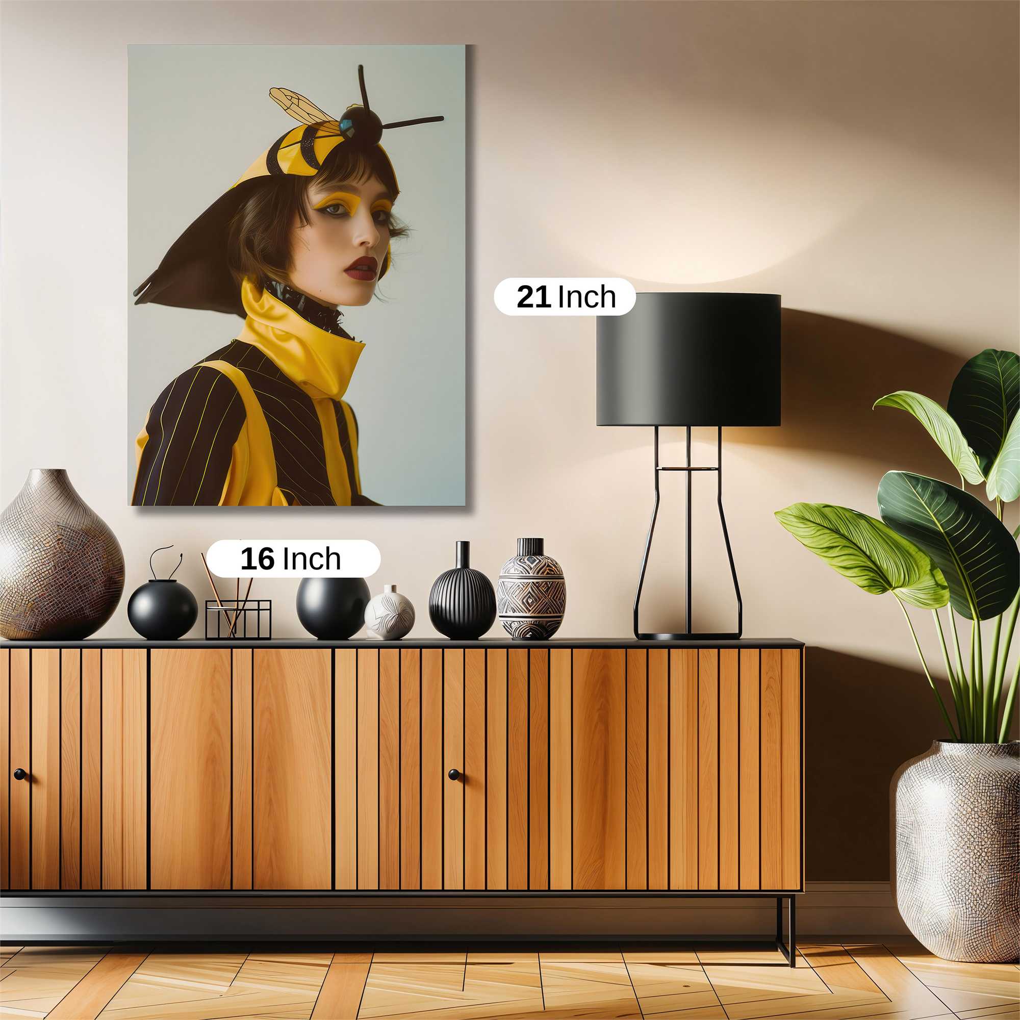 Bee Enigma Safe Wall Magnetic / M