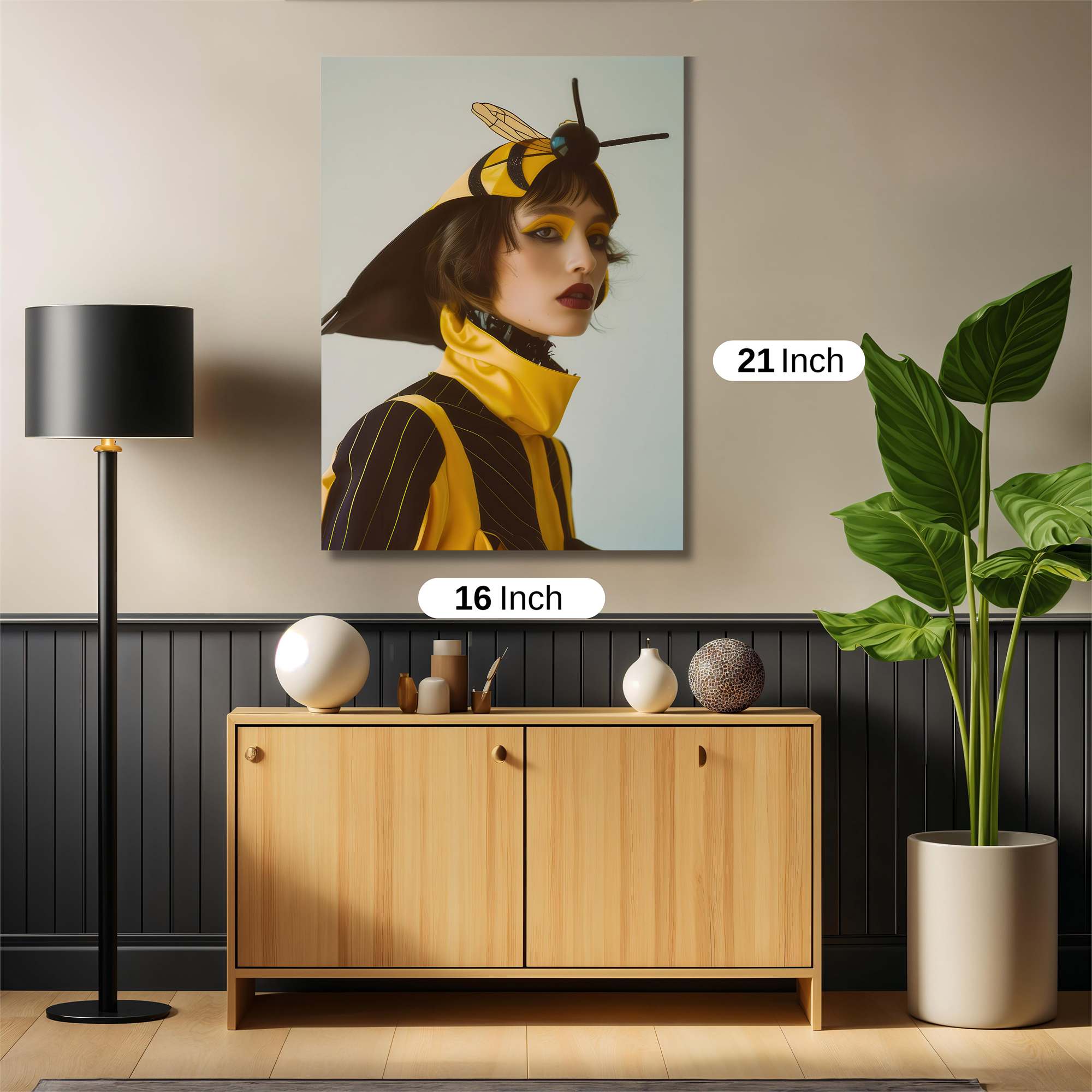 Bee Enigma Safe Wall Magnetic / M