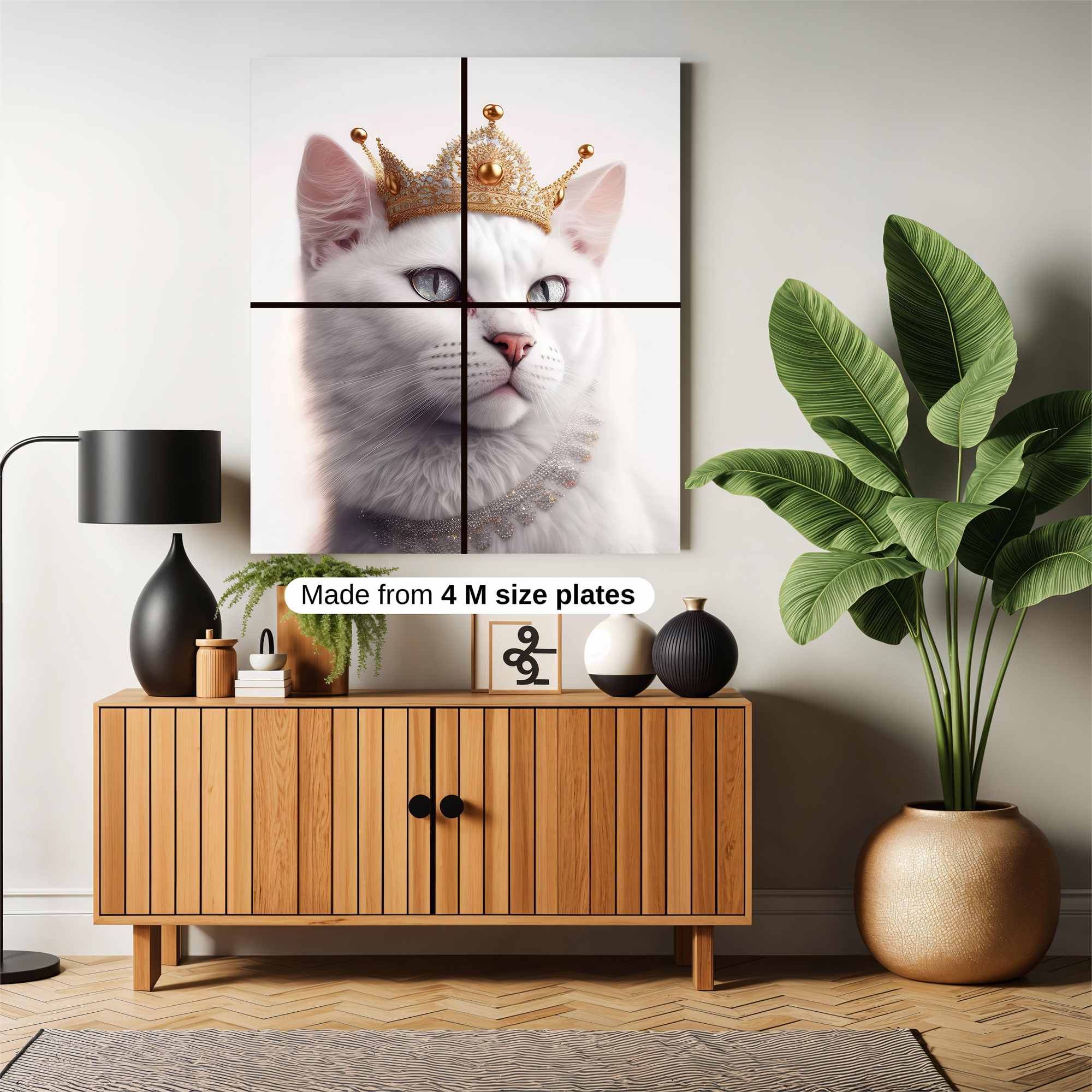Queenly Majesty Safe Wall Magnetic / M